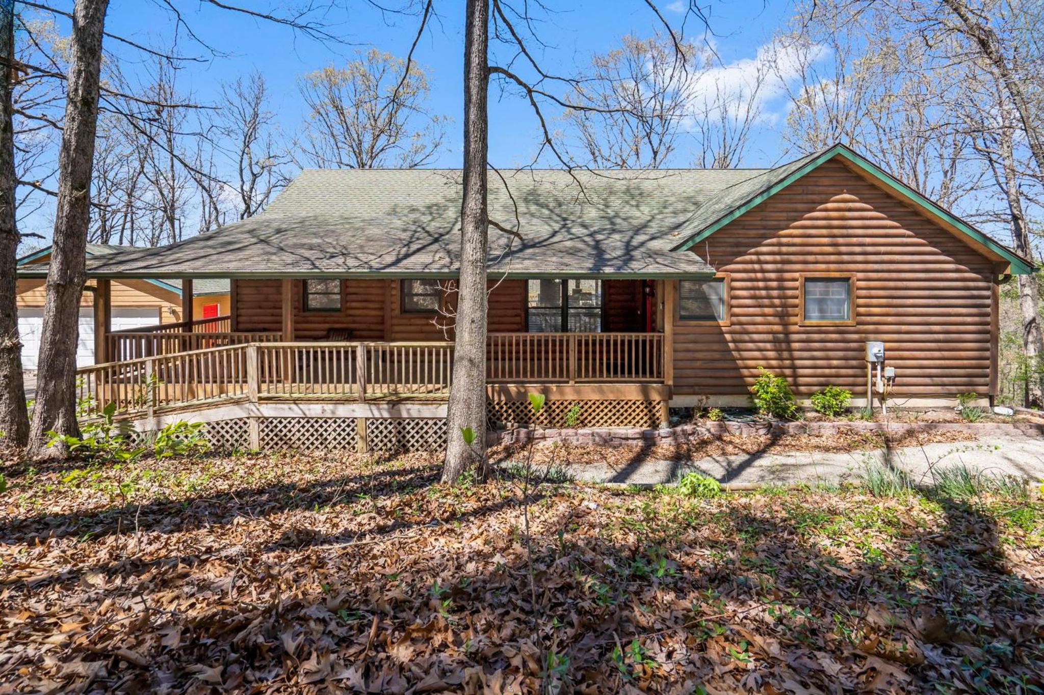 Hideaway Lodge