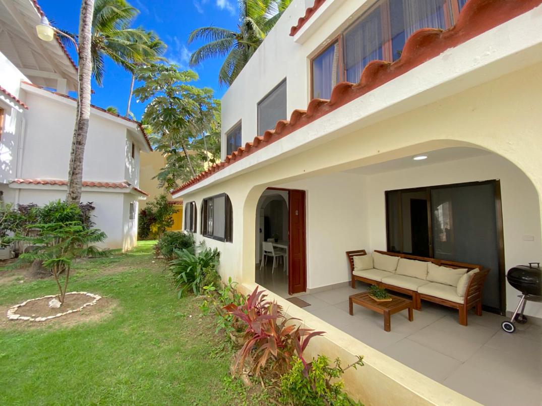 CORAL VILLAS Private Beach Resort and Spa