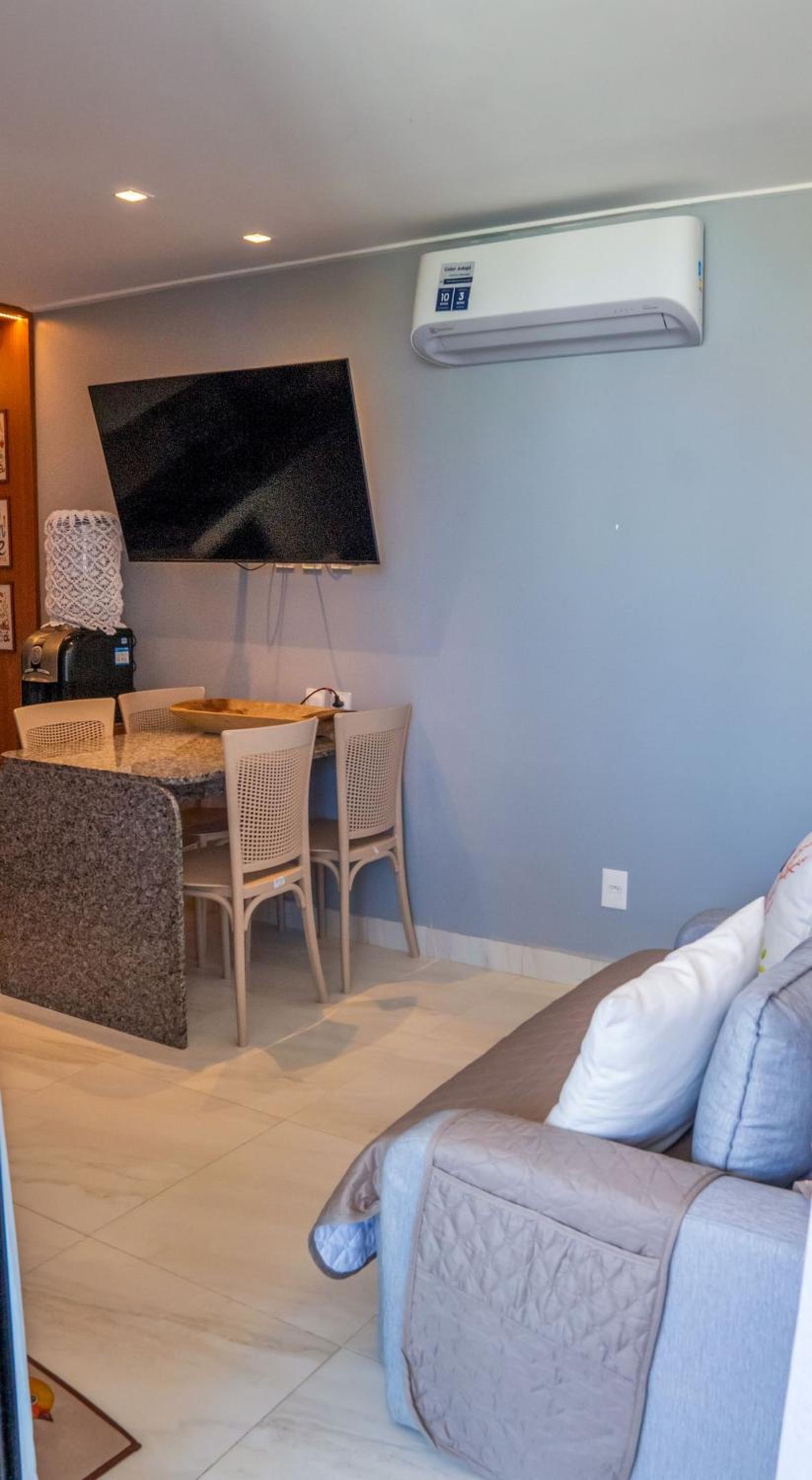 Beachfront flat at Porto de Galinhas beach, close to the natural pools.