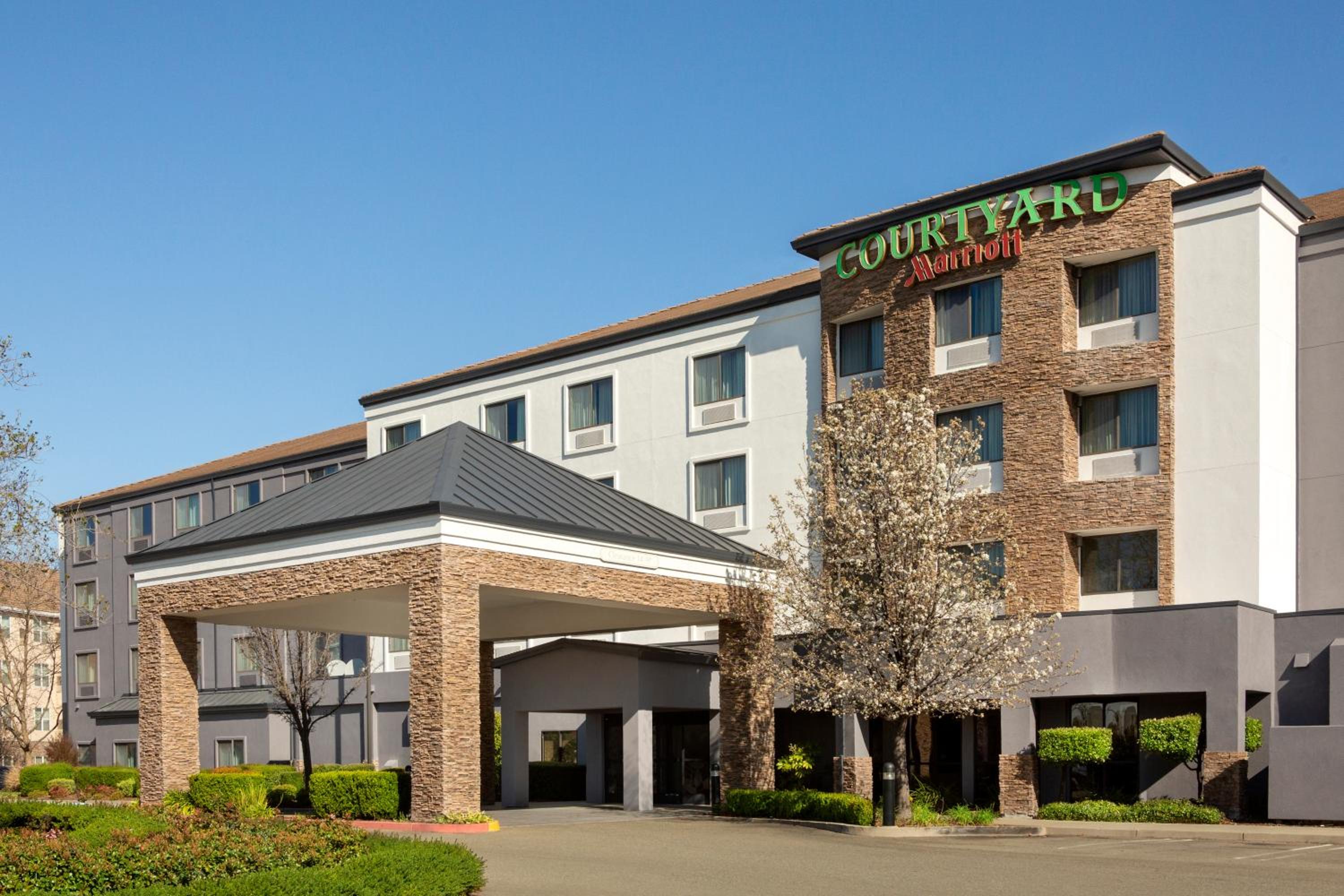 Hotel Courtyard by Marriott Roseville Galleria Mall/Creekside Ridge Drive
