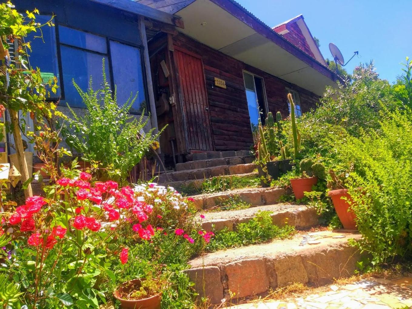 Casa Jardín Tomé