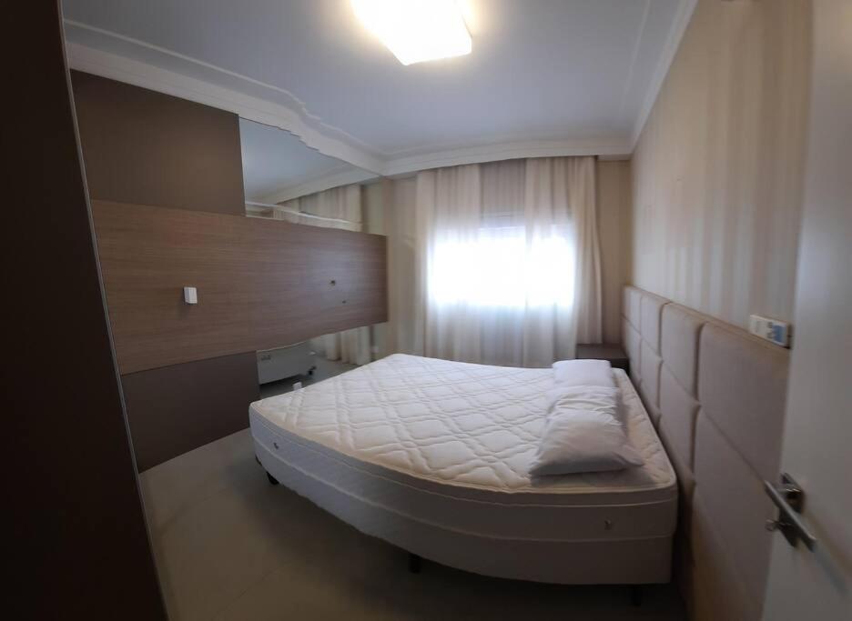 Apartamento luxuoso Praia de Palmas SC