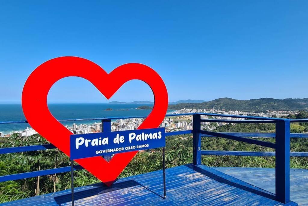 Apartamento luxuoso Praia de Palmas SC