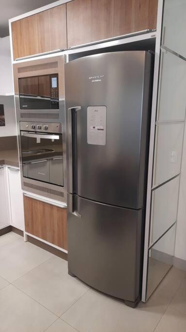 Apartamento luxuoso Praia de Palmas SC