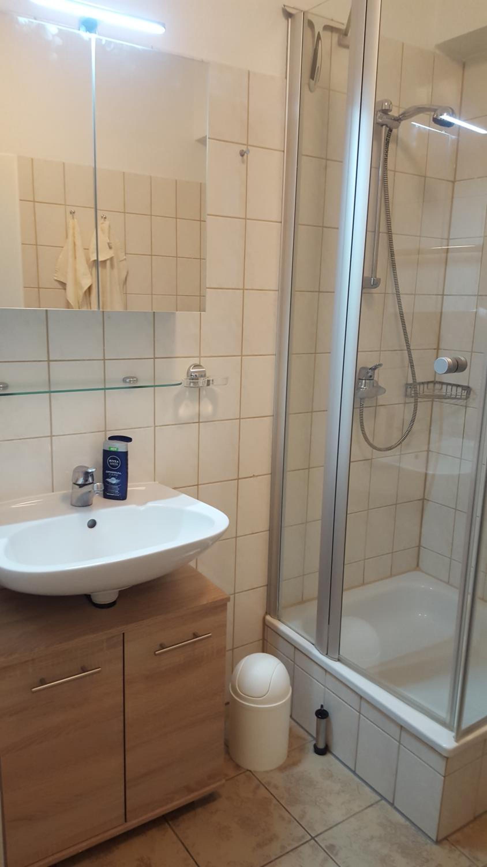 Aparthotel Ostsee W22 in Binz direkt am Strand mit überdachtem Balkon