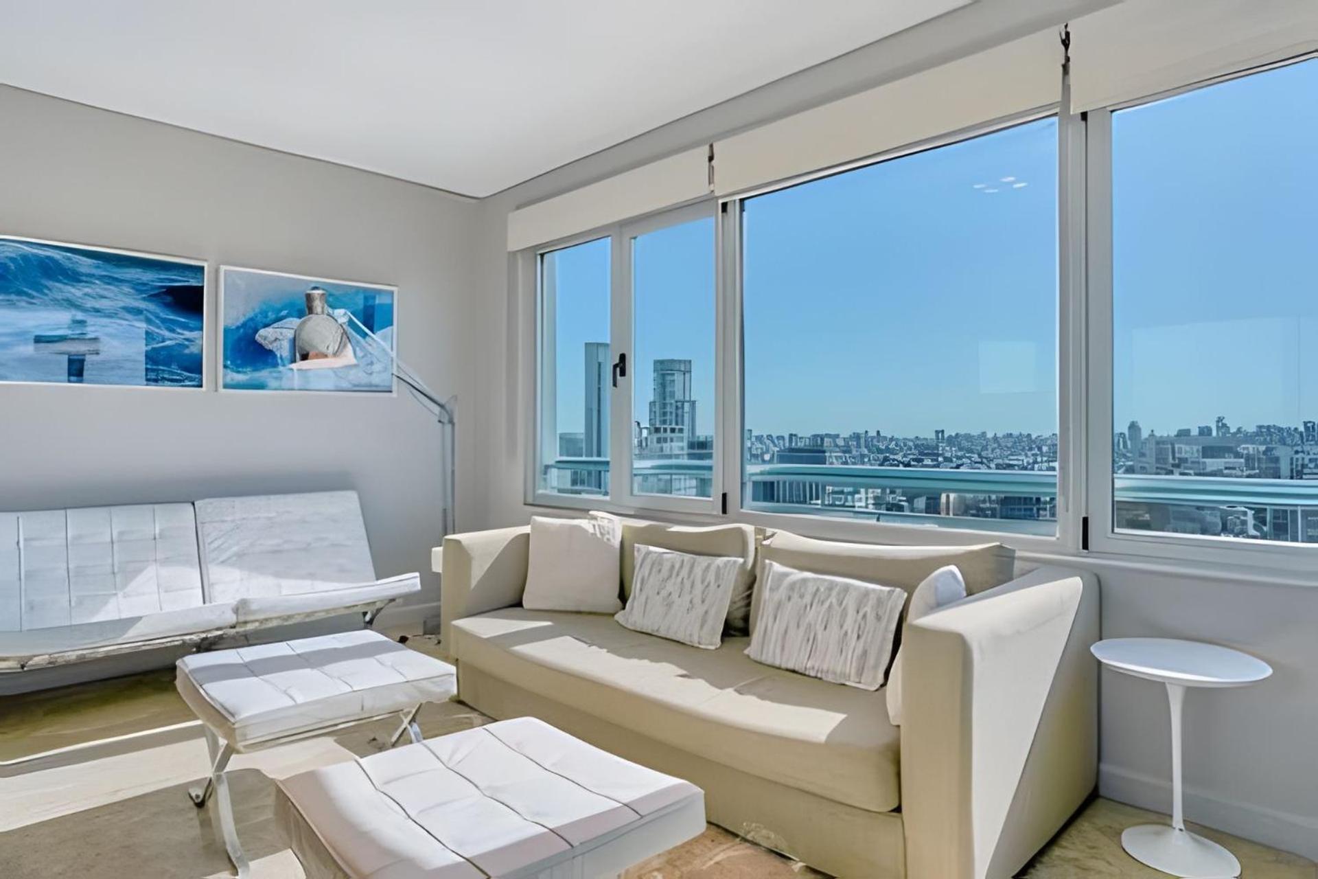 High-End Tower Pool, Gym & Sauna in Palermo Soho