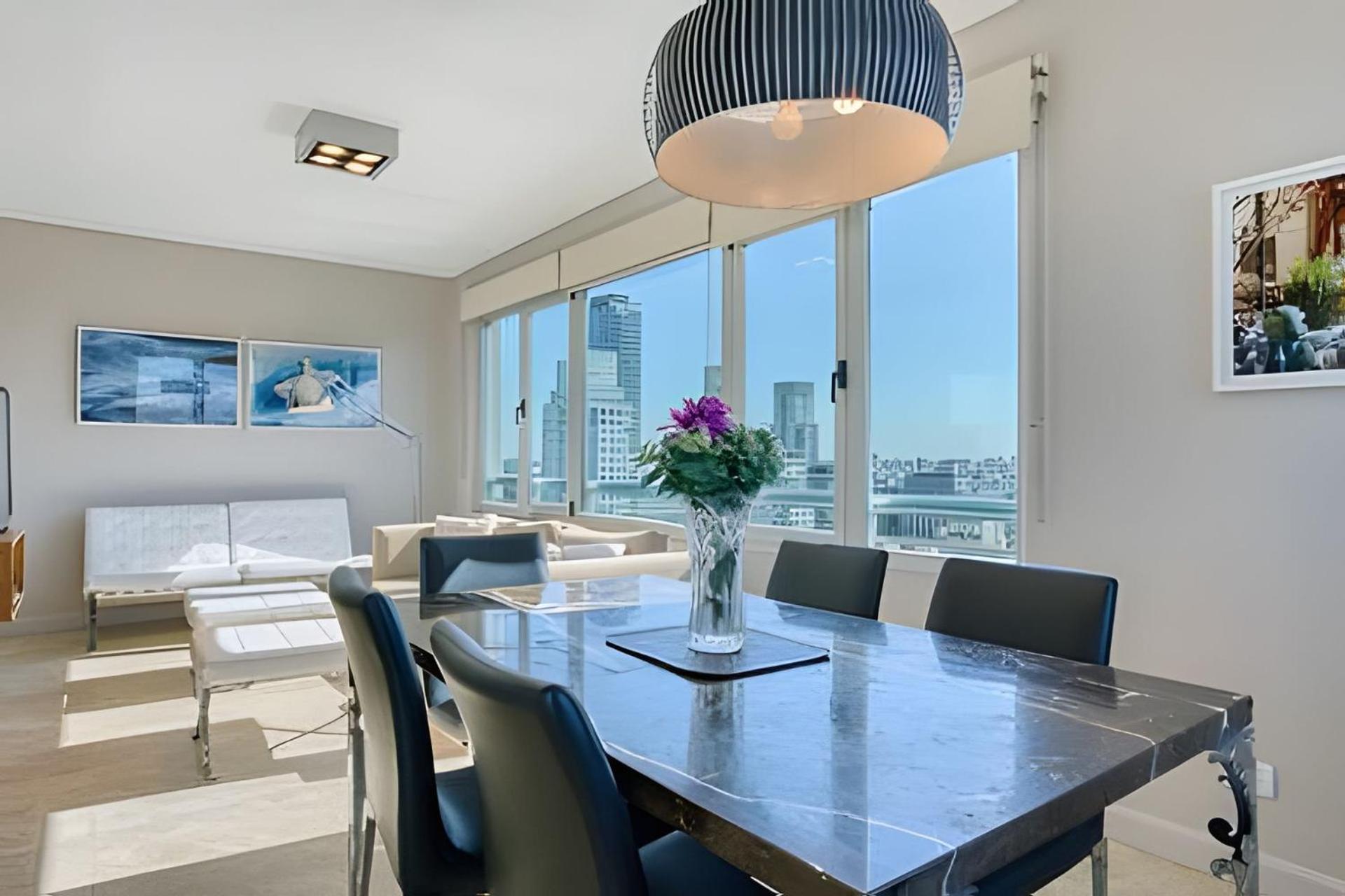 High-End Tower Pool, Gym & Sauna in Palermo Soho