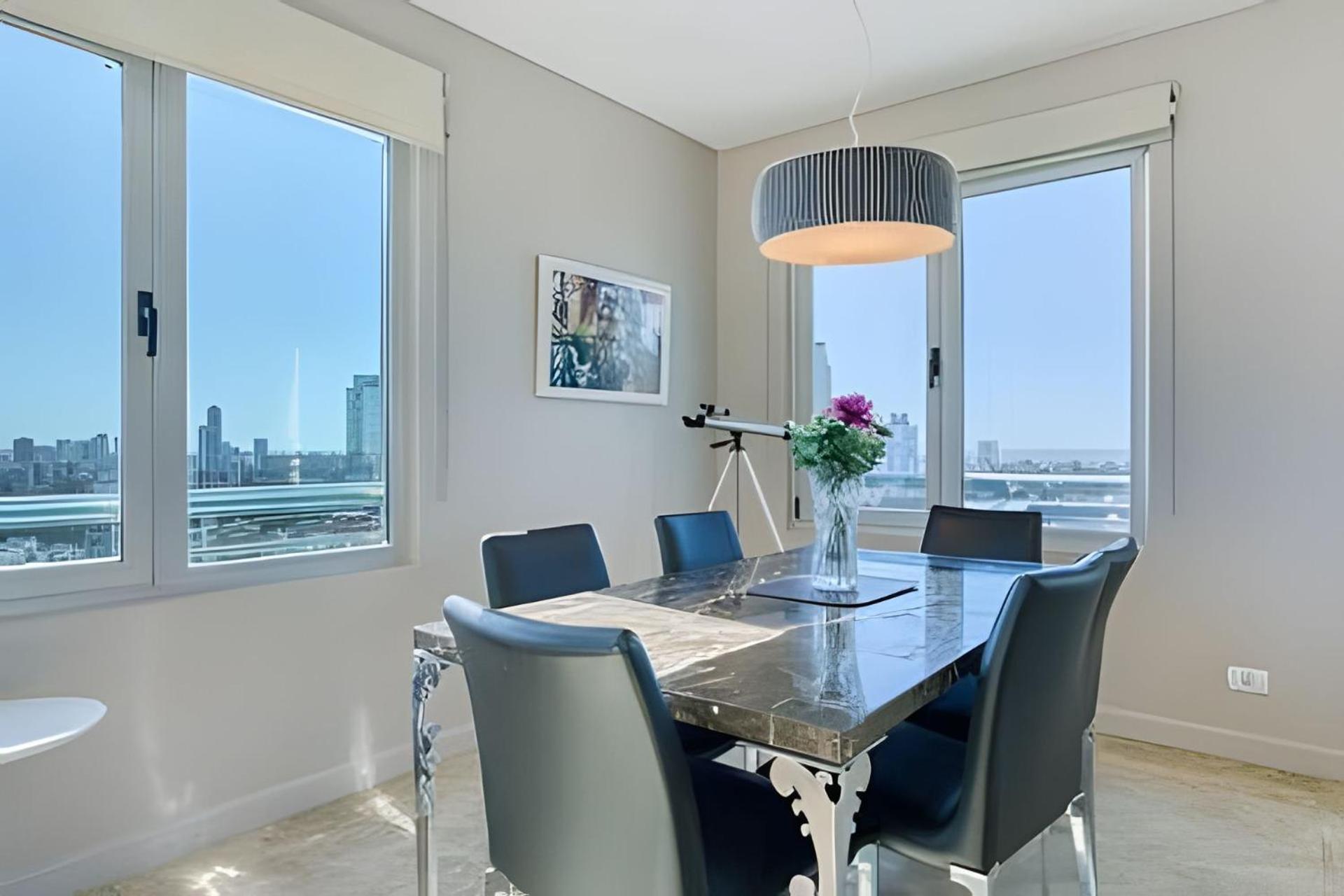 High-End Tower Pool, Gym & Sauna in Palermo Soho