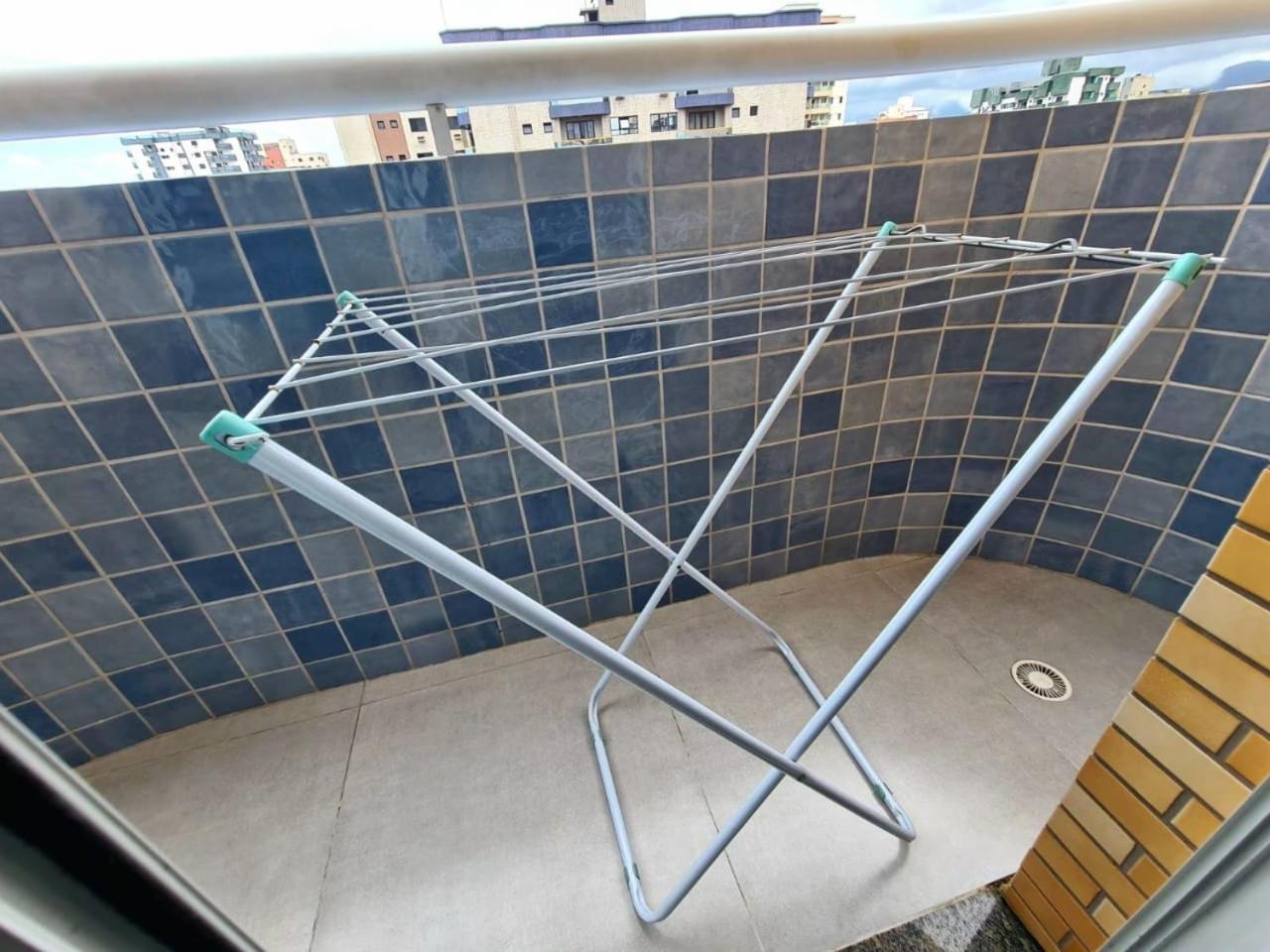 Family apartment, Vila Tupi, Praia Grande, São Paulo
