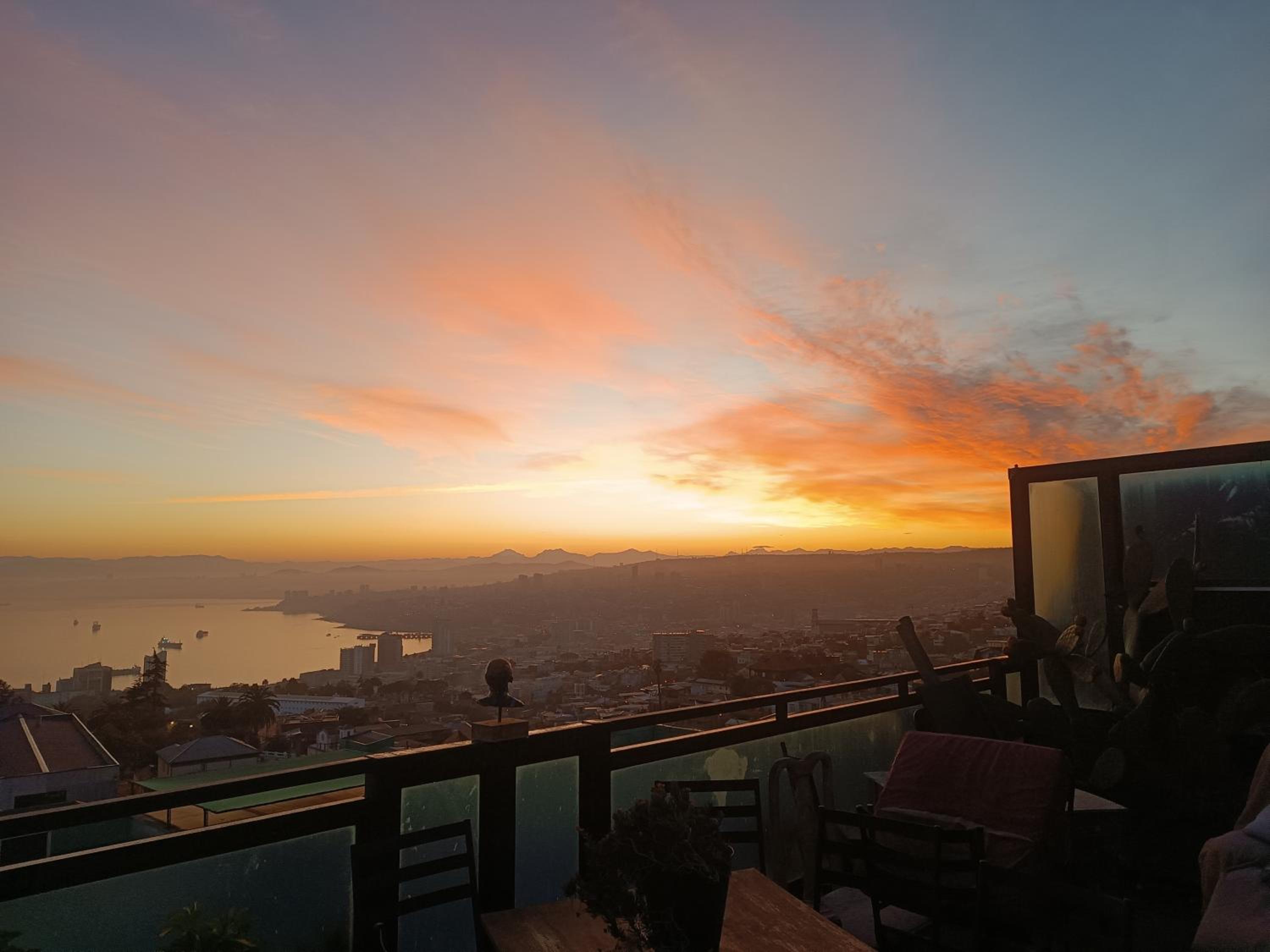 Apart Hotel Jagui Haus Departamentos tipo Loft y Hermosa Terraza con vista al Mar