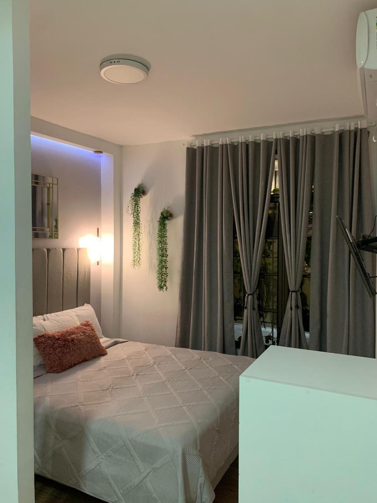 Los Soles Suite Mall del Sol Guayaquil Airport view 2