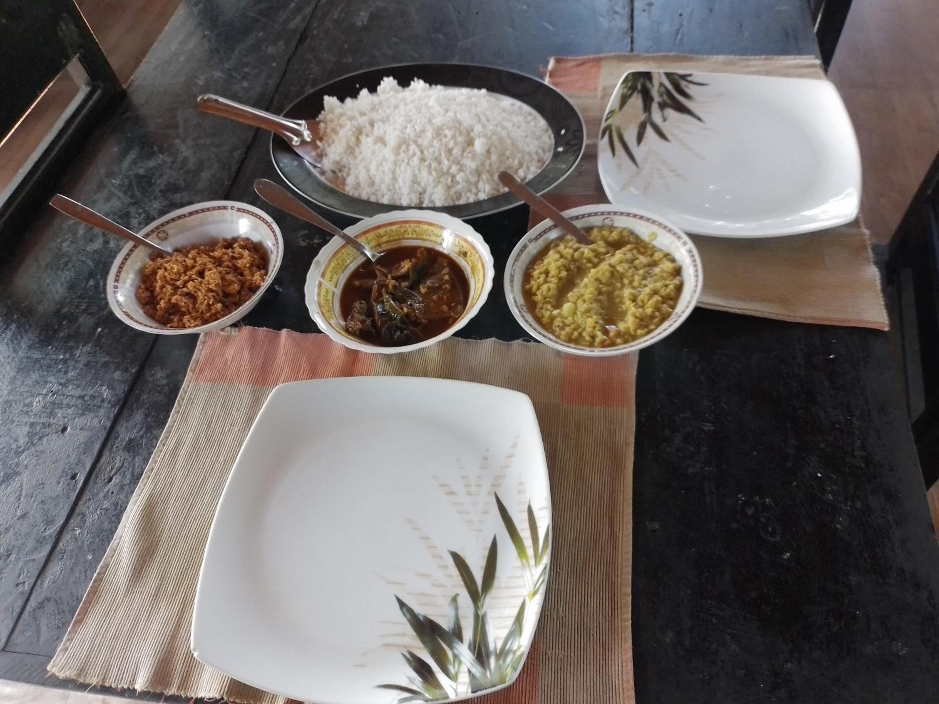 Badanagala Hena Lake Resort view 5