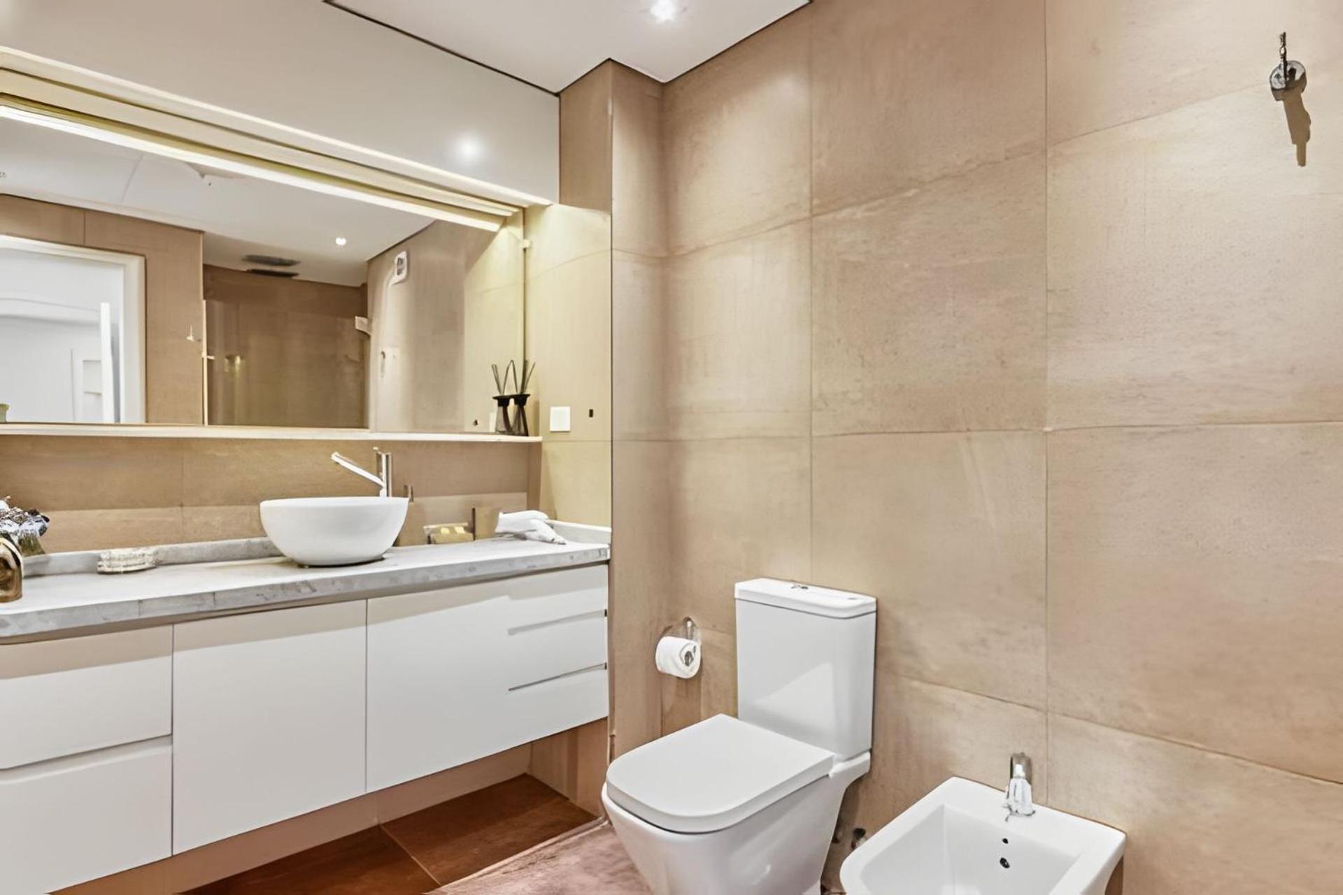 Family 3BR Apartment in Best of Recoleta