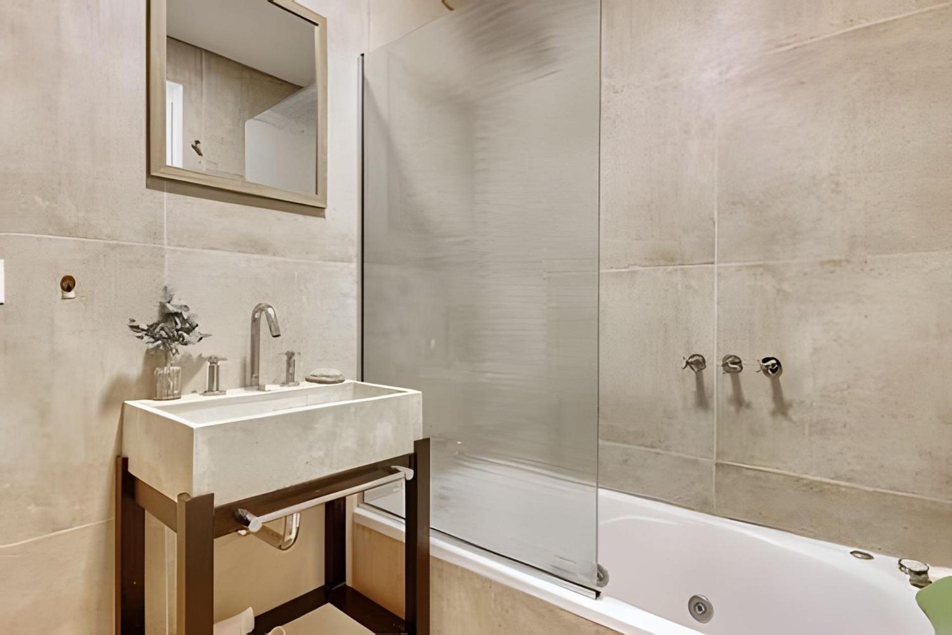 Family 3BR Apartment in Best of Recoleta