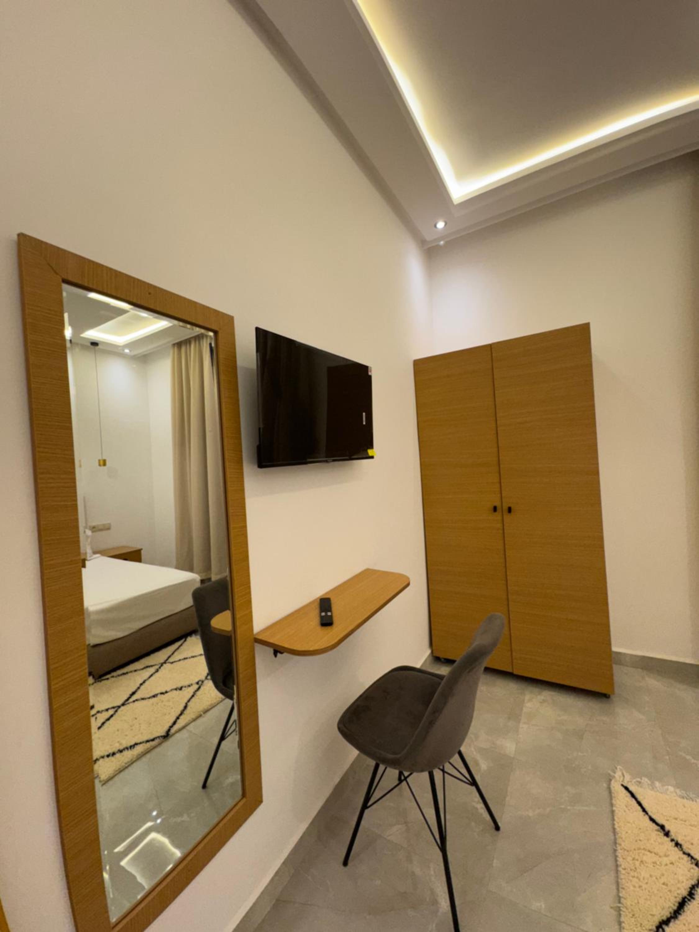 hotel room