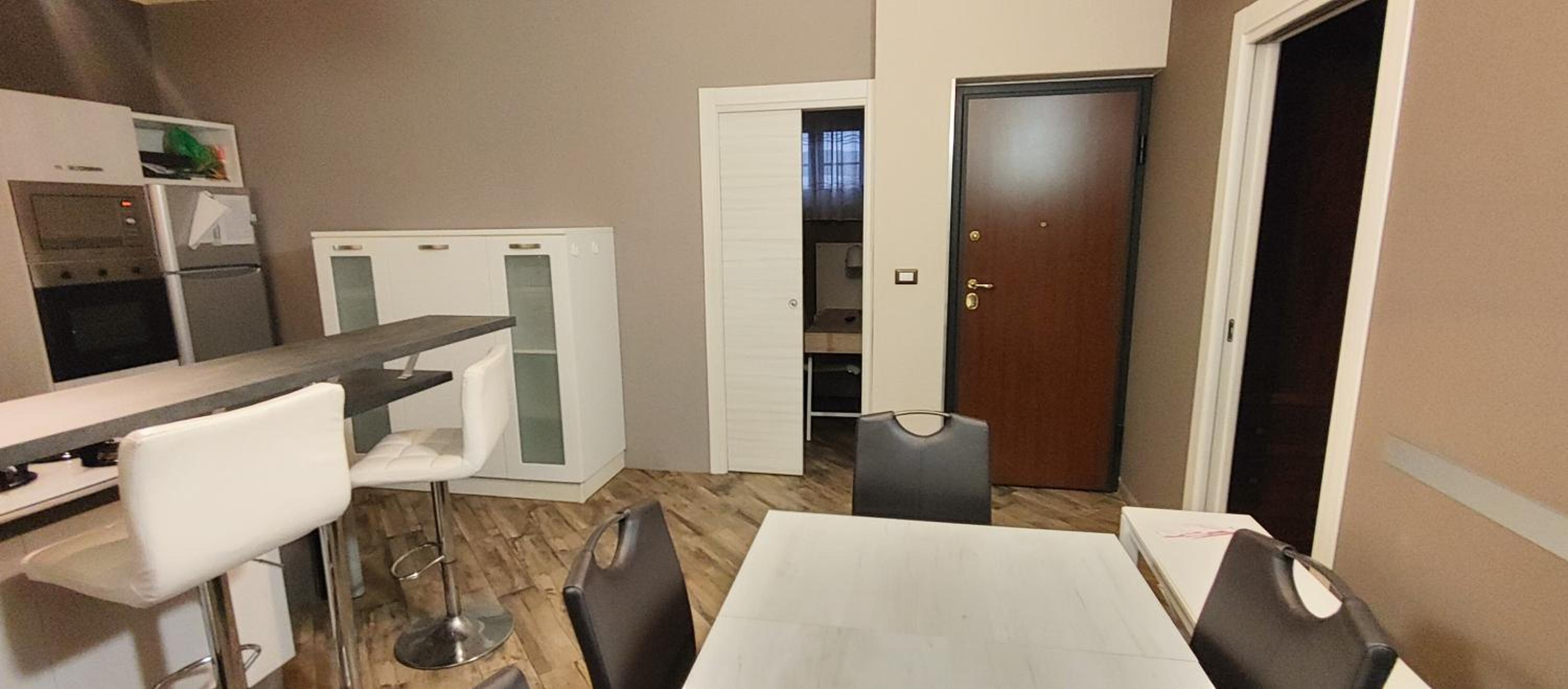Villa Oleandro Novara - Design e Comfort in Centro