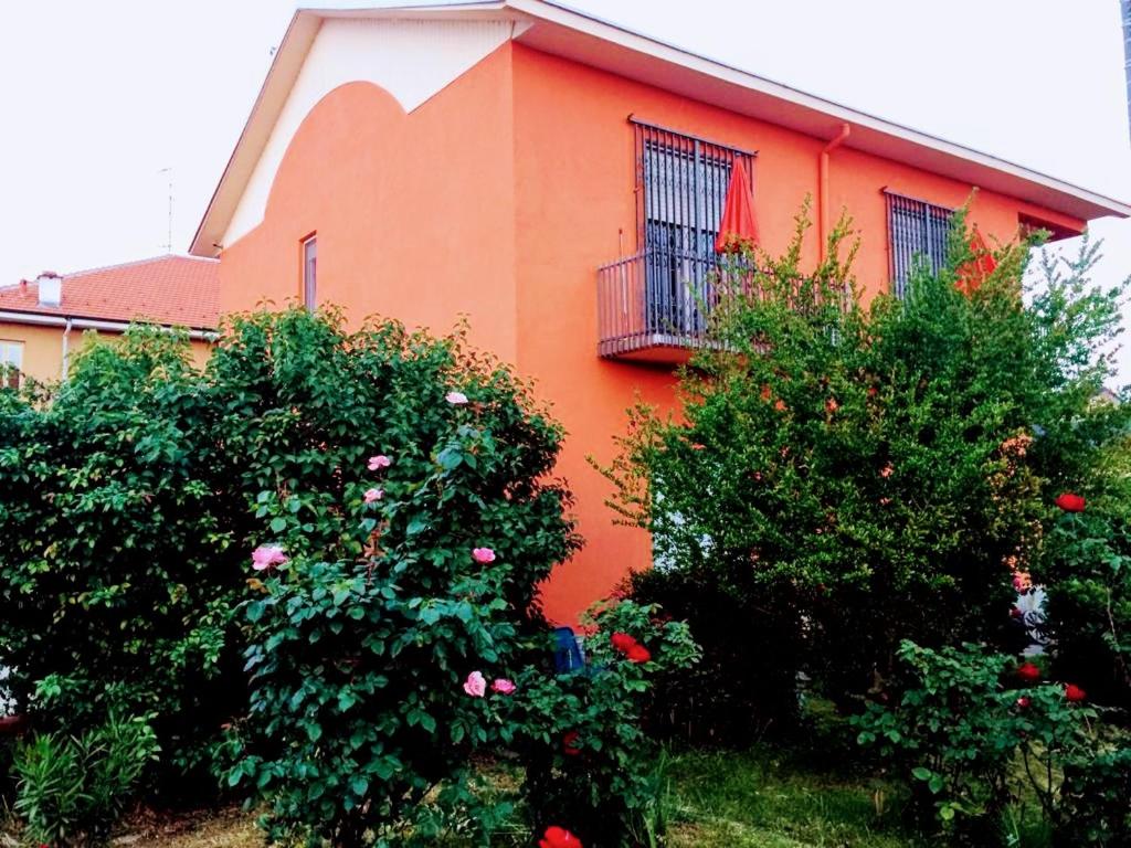 Villa Oleandro Novara - Design e Comfort in Centro