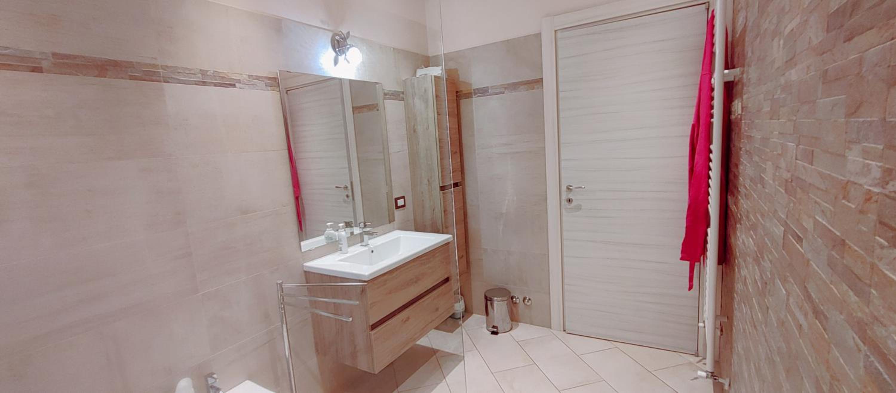 Villa Oleandro Novara - Design e Comfort in Centro
