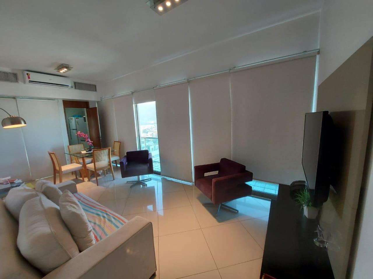 Lindos apts de 2 quartos no Tiffanys em Ipanema!