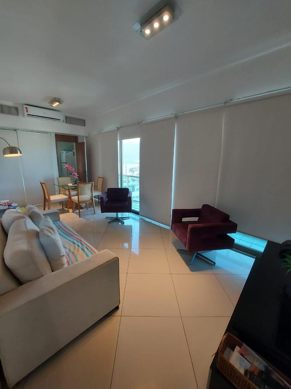 Lindos apts de 2 quartos no Tiffanys em Ipanema!