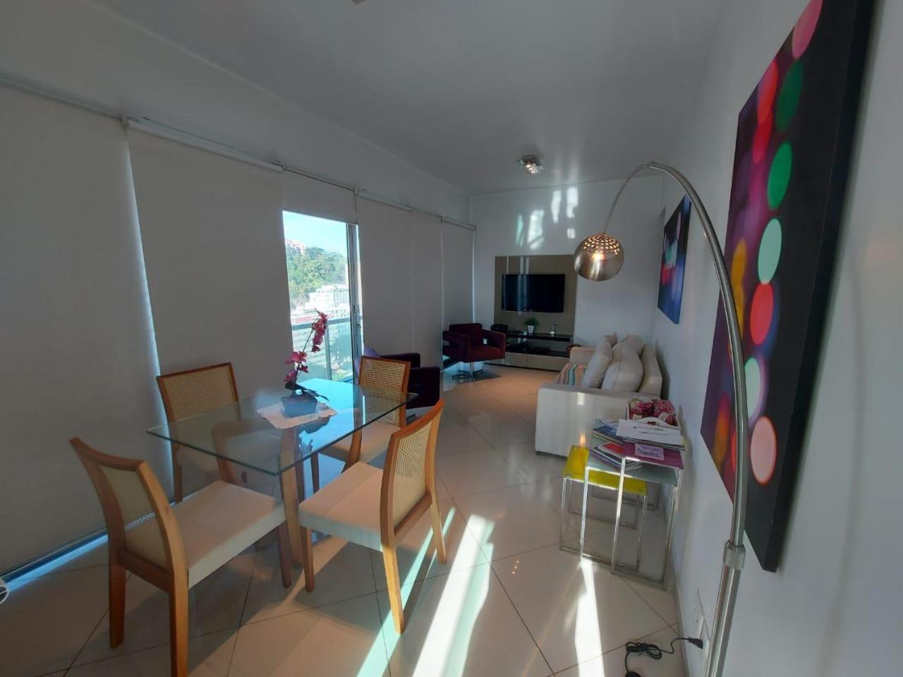 Lindos apts de 2 quartos no Tiffanys em Ipanema!