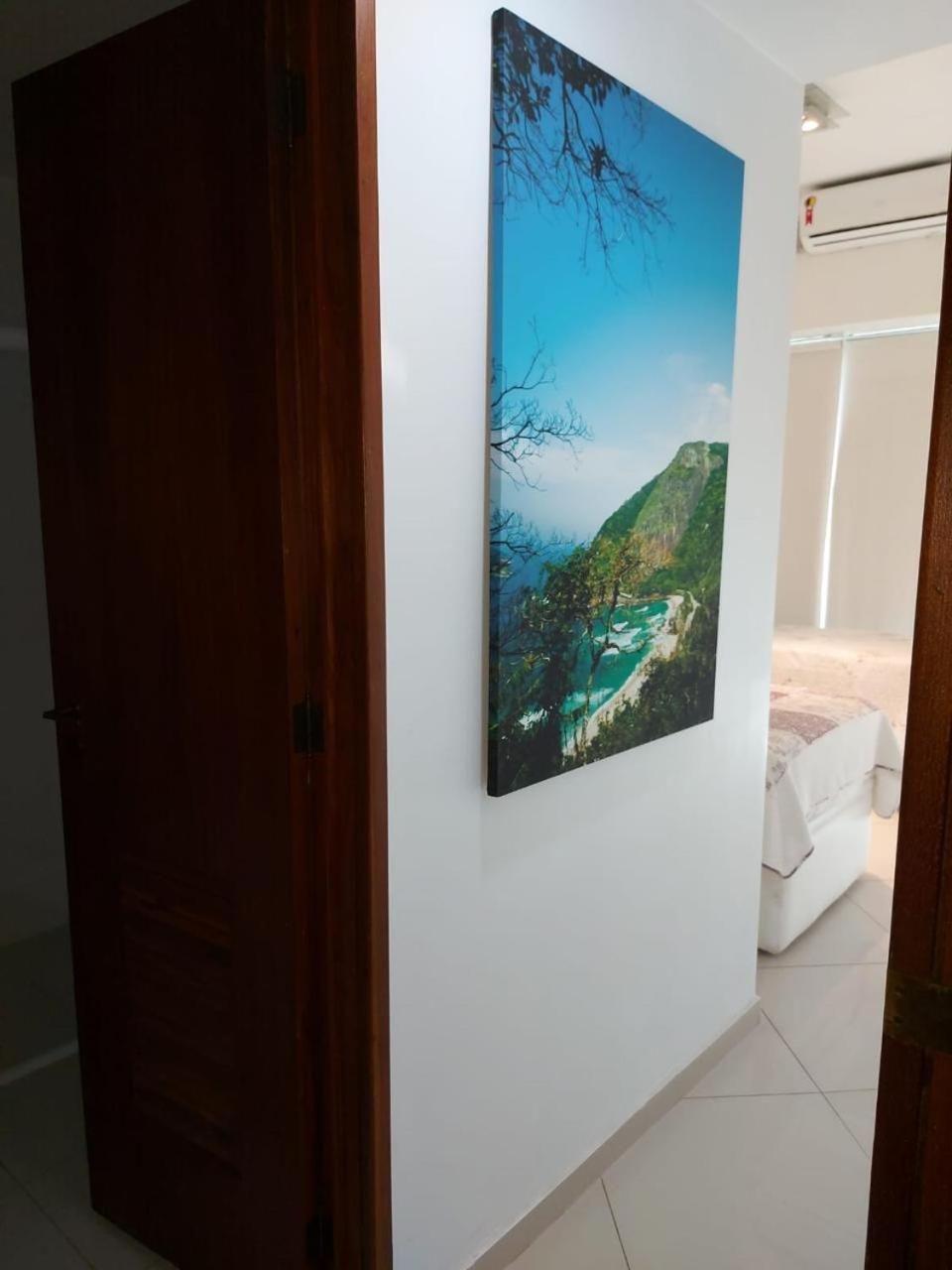 Lindos apts de 2 quartos no Tiffanys em Ipanema!