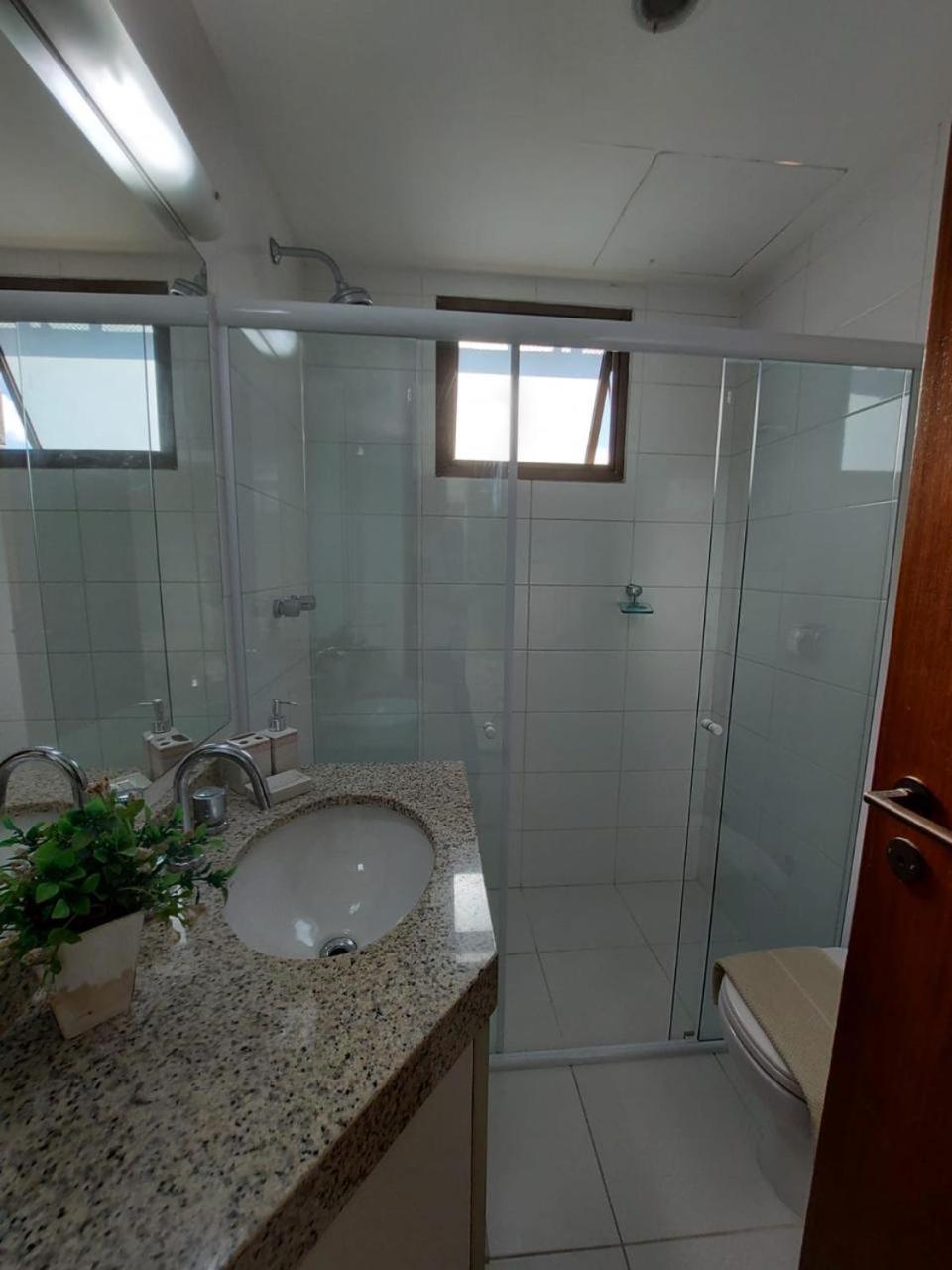 Lindos apts de 2 quartos no Tiffanys em Ipanema!