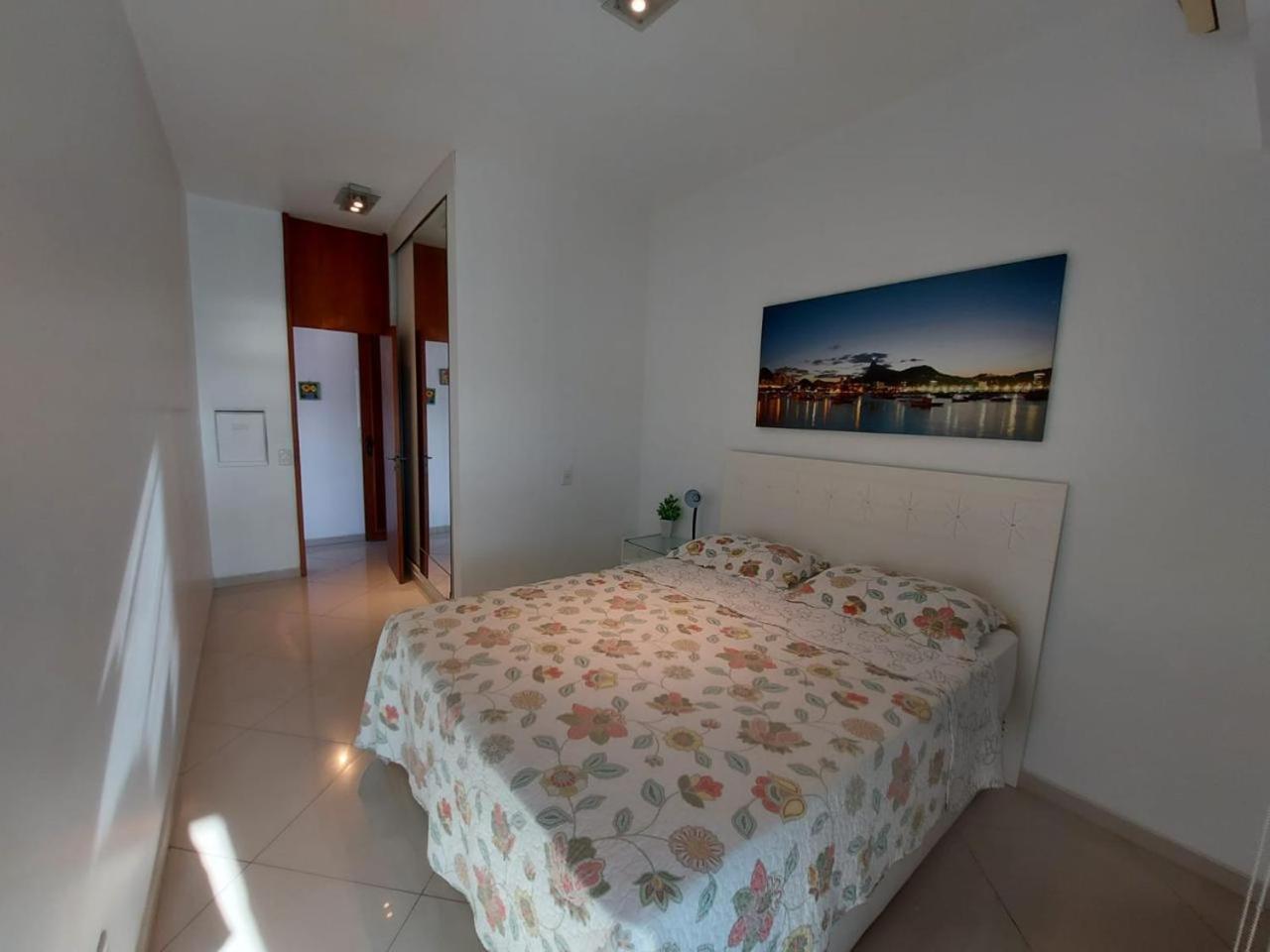 Lindos apts de 2 quartos no Tiffanys em Ipanema!