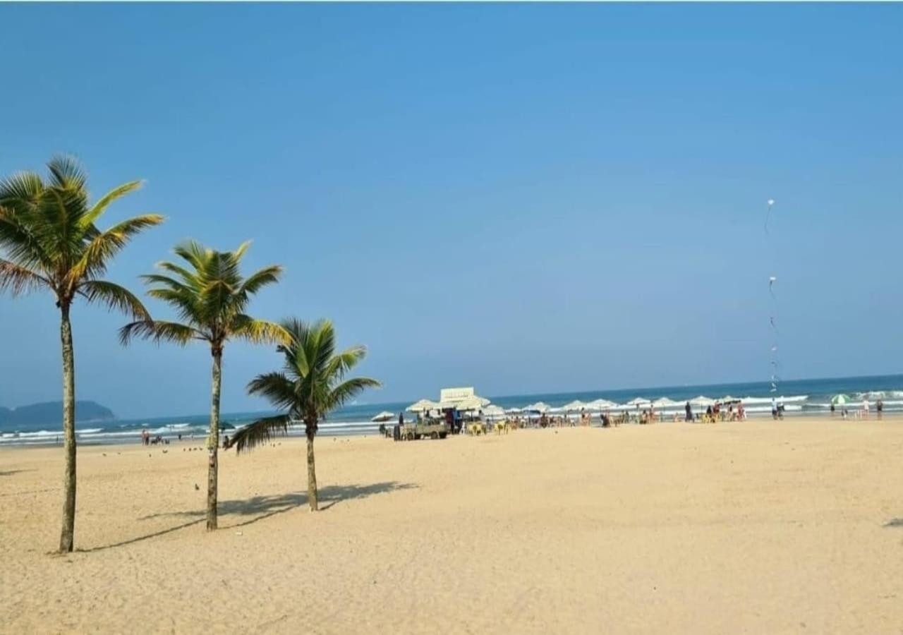 Family apartment, Vila Tupi, Praia Grande, São Paulo