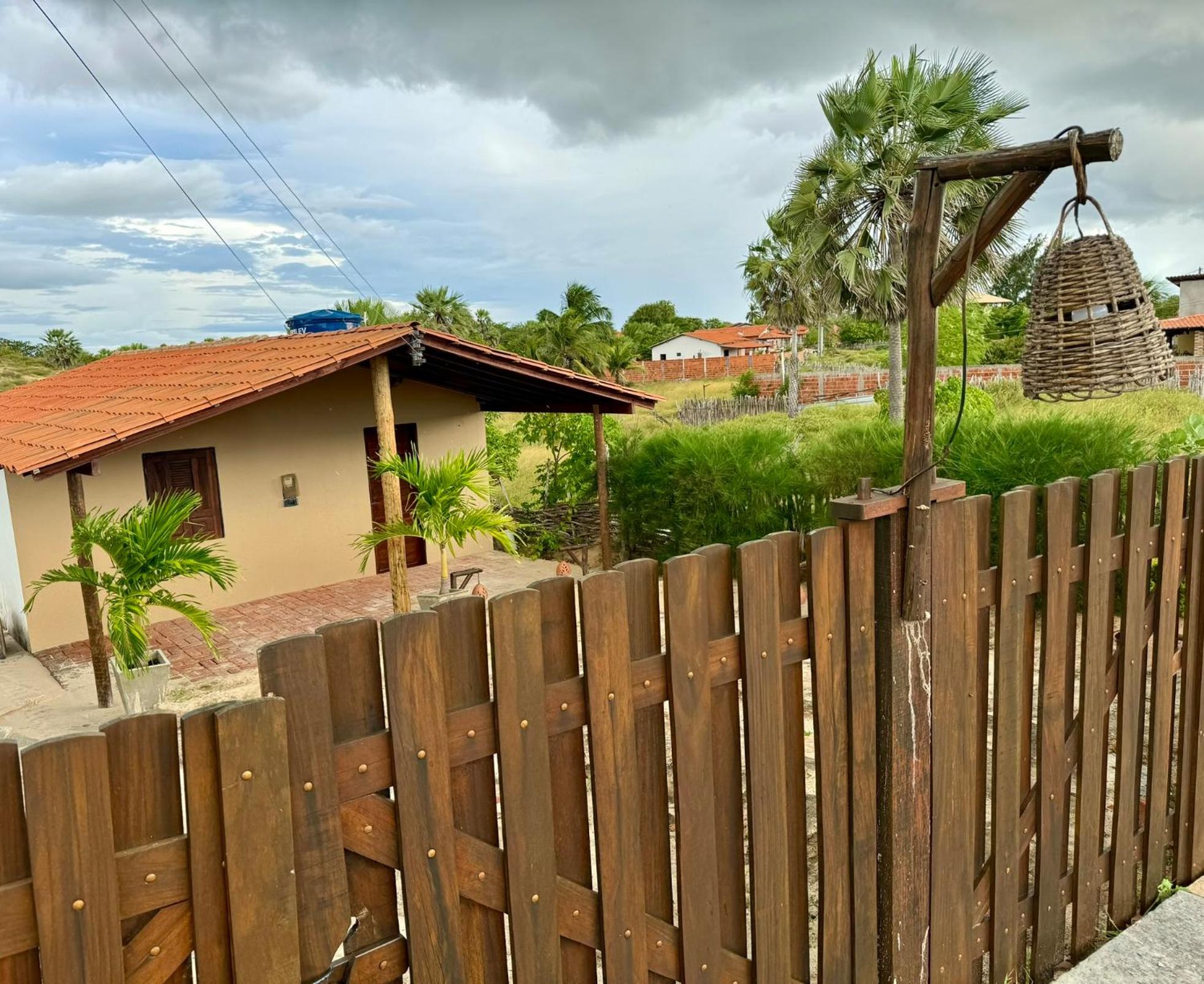 Casa SRBG - 2 Quartos com Ar - 150m da Praia