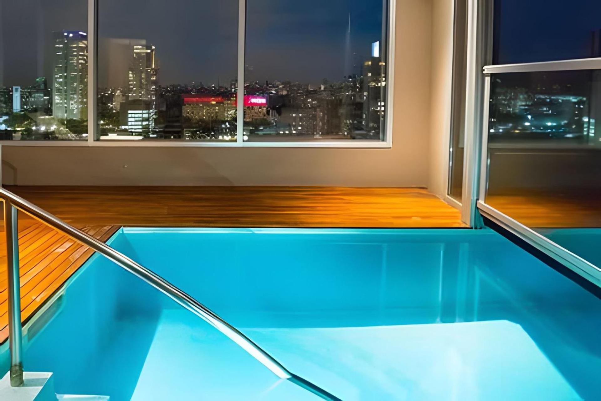 Luxury Building in Heart of Palermo Soho 2 Pools, Sauna, Gym and Business Center