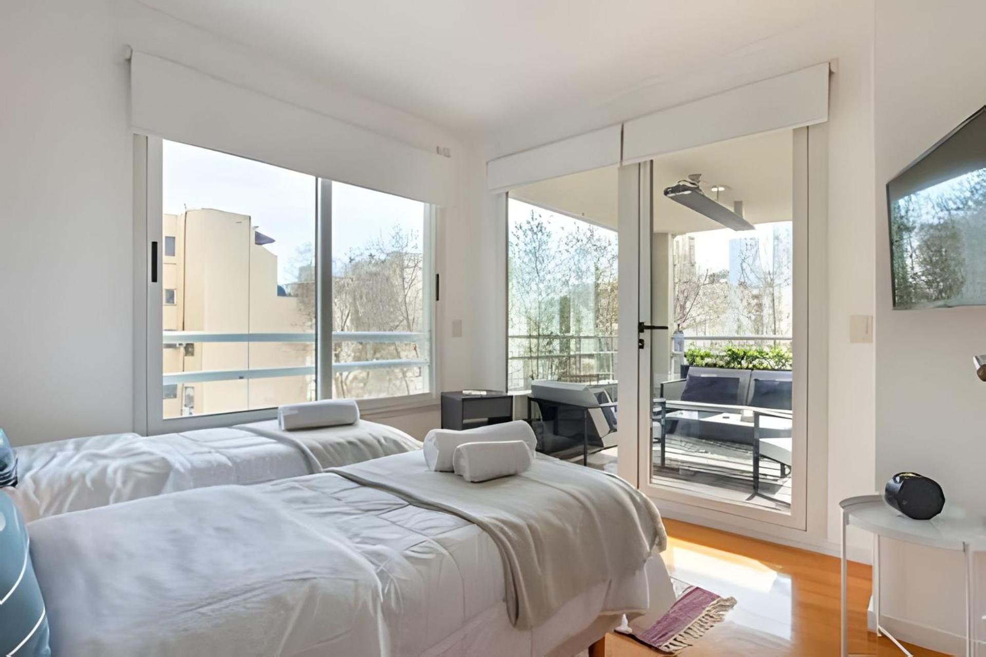 Luxury Building in Heart of Palermo Soho 2 Pools, Sauna, Gym and Business Center