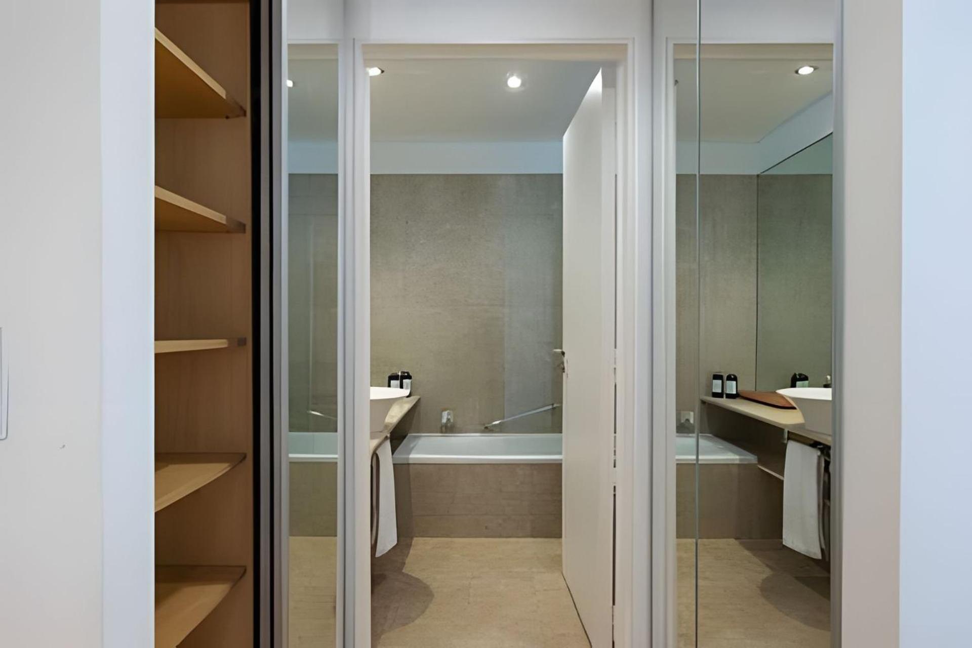Luxury Building in Heart of Palermo Soho 2 Pools, Sauna, Gym and Business Center
