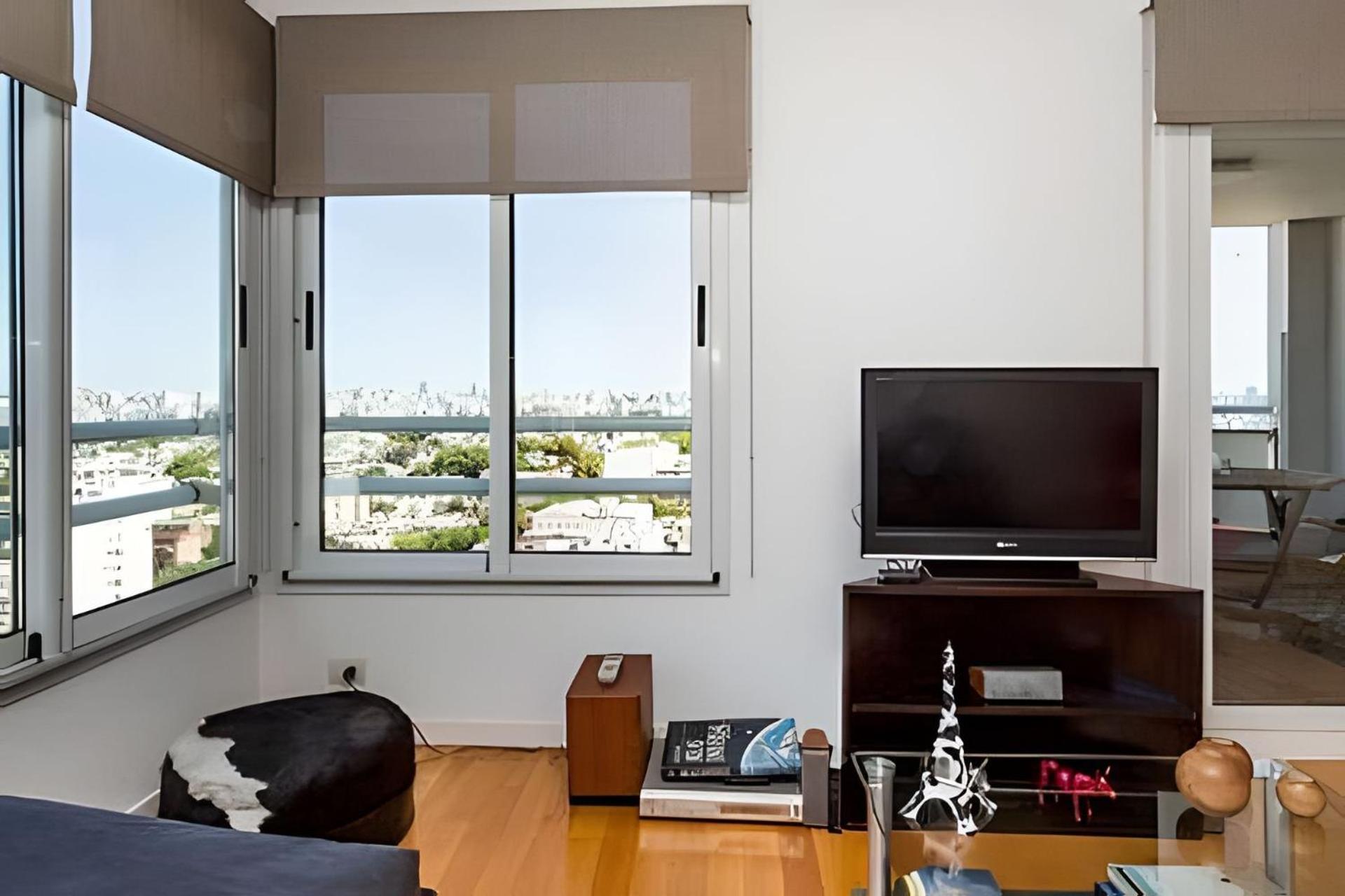 Luxury Building in Heart of Palermo Soho 2 Pools, Sauna, Gym and Business Center