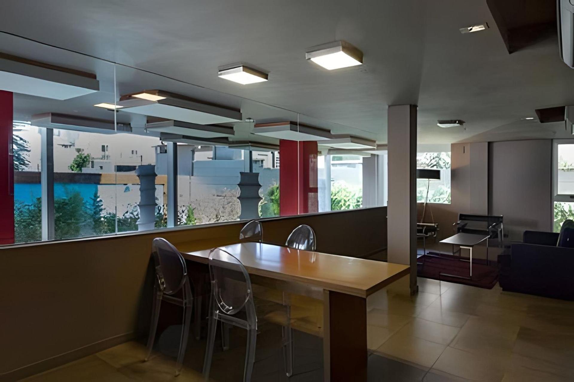 Luxury Building in Heart of Palermo Soho 2 Pools, Sauna, Gym and Business Center