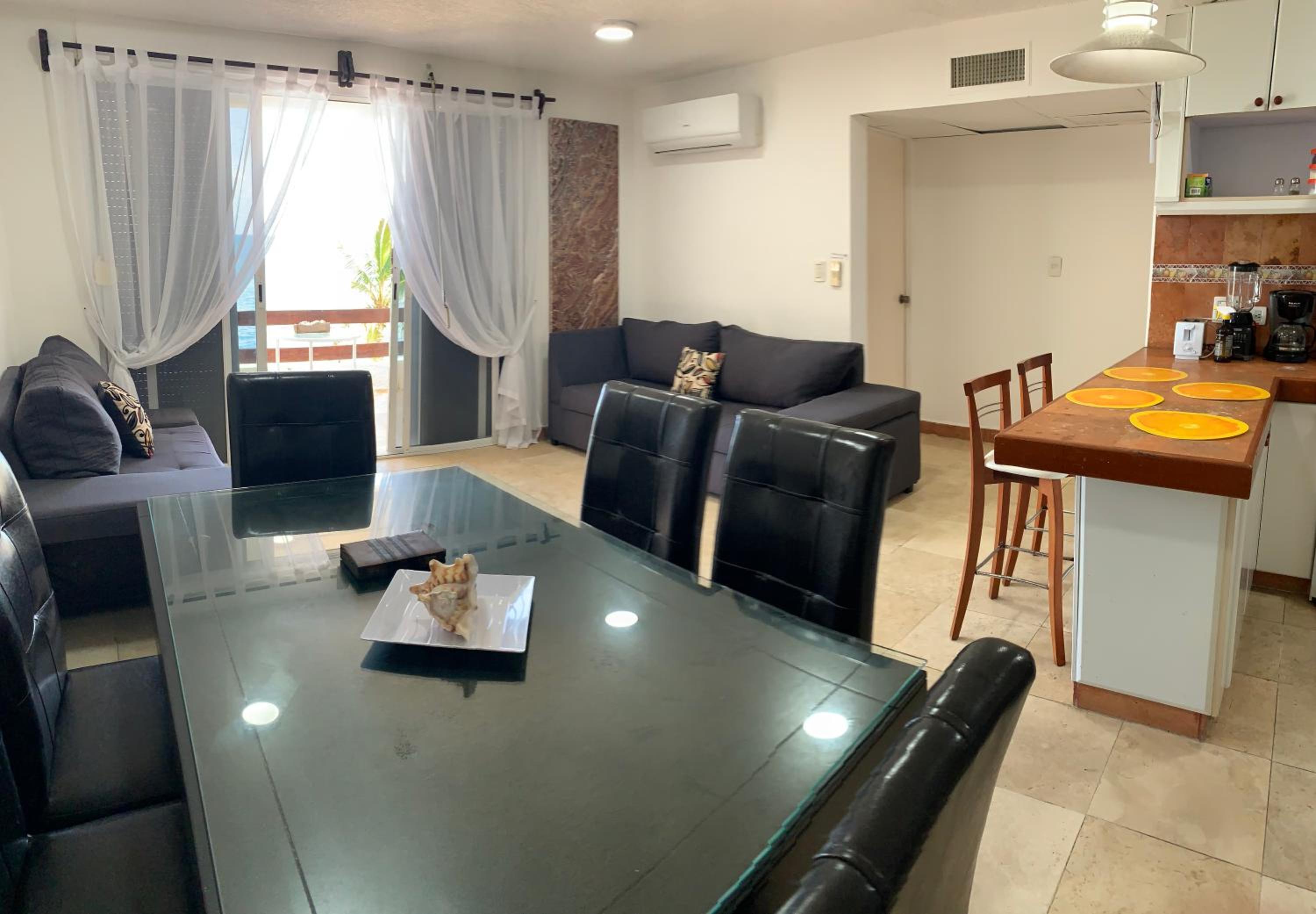 Ocean View PLAYA DEL NIÑO Rooms & Apartments