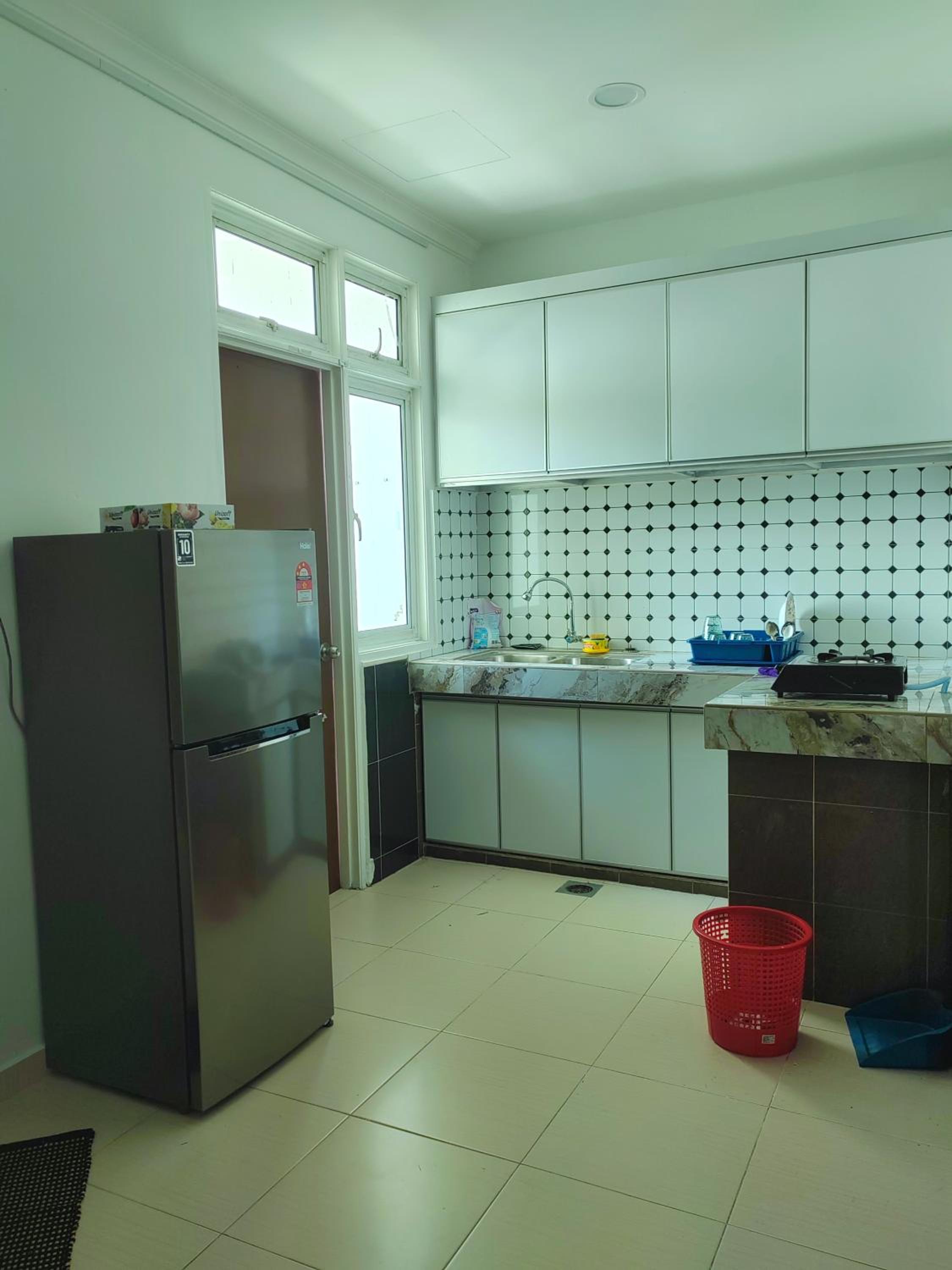 Pinggiran universiti condominium