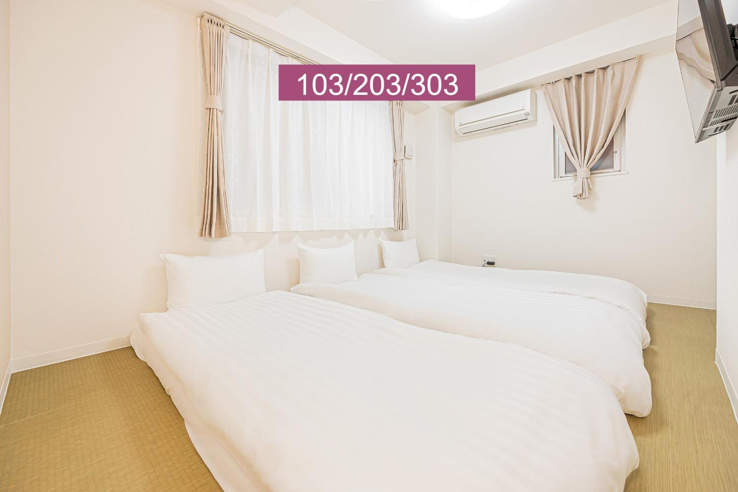 Shinjuku Downtown 1min walk to metro Cozy APT