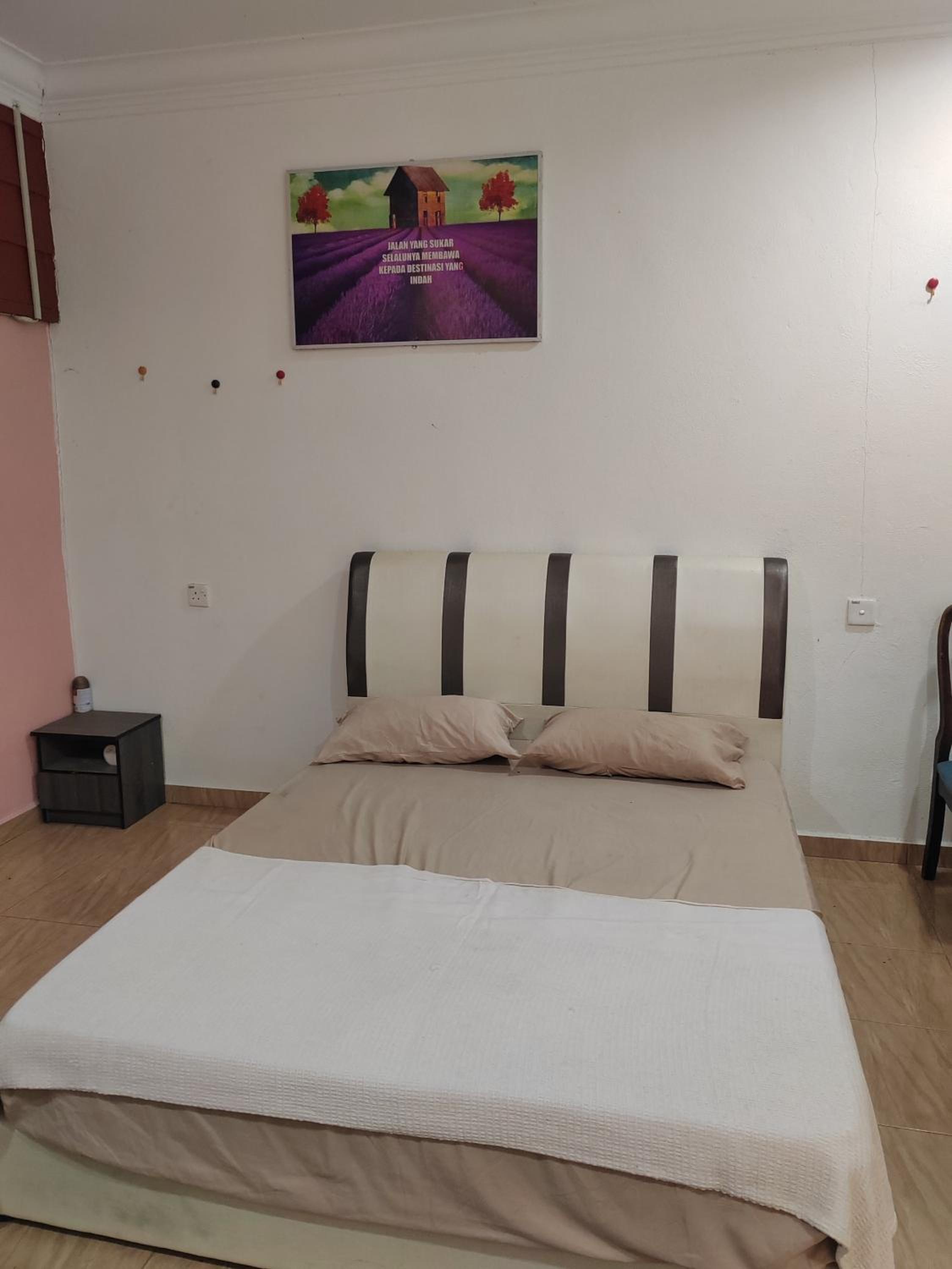 Ada hostel
