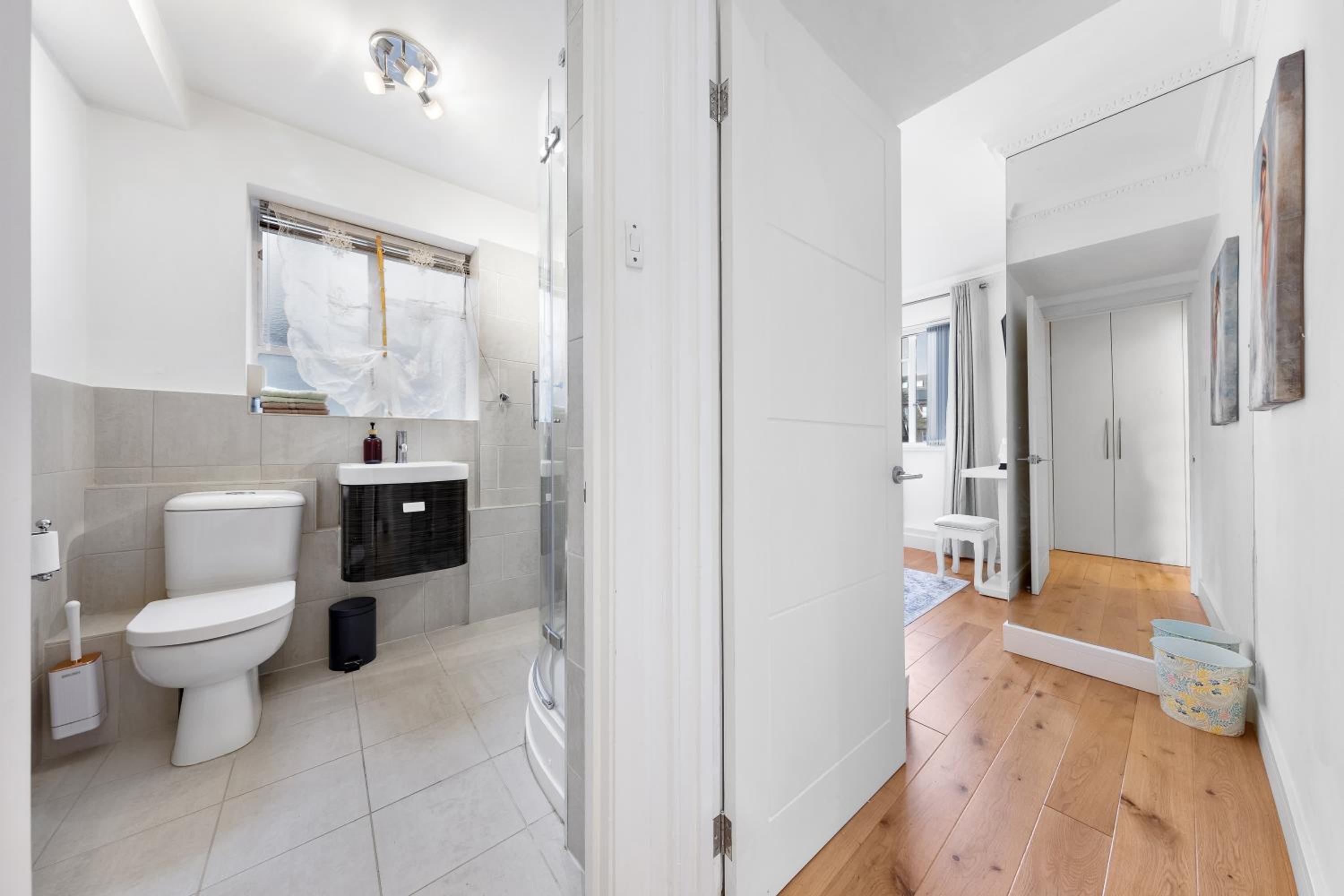 ICONIC Apartment with Terrace over HARRODS