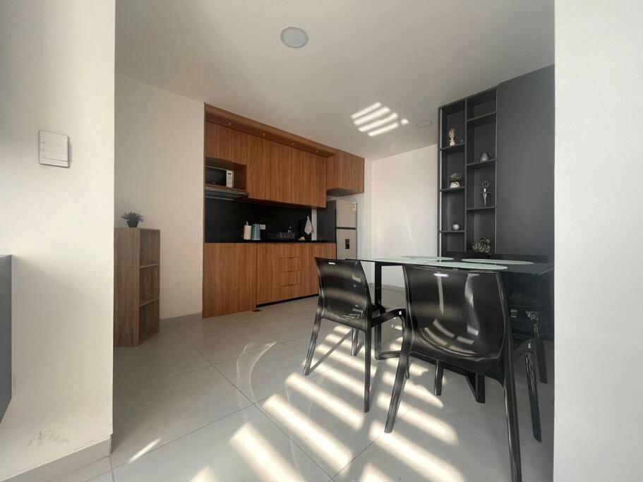 Comodo Departamento con Wifi y AC en Equipetrol