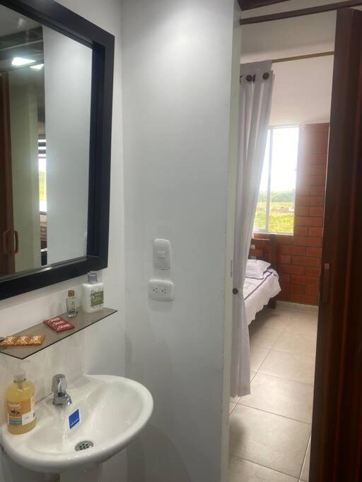 cómodo apartamento con ambiente de hogar