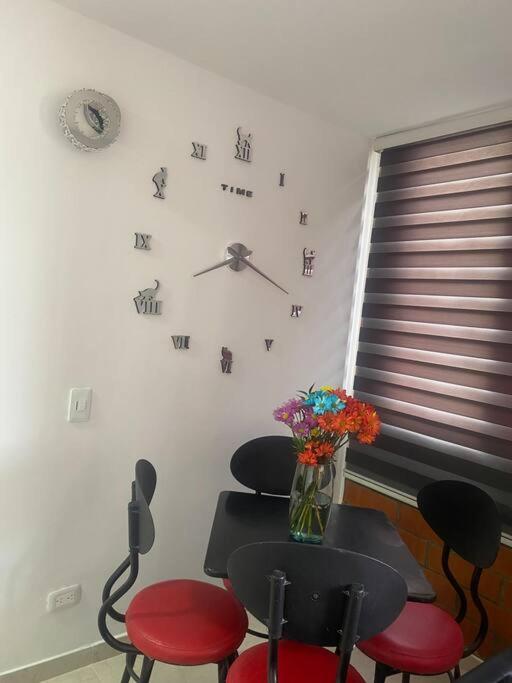 cómodo apartamento con ambiente de hogar