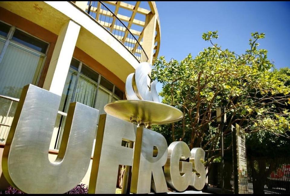 APARTAMENTO INIGUALÁVEL NO Bom Fim