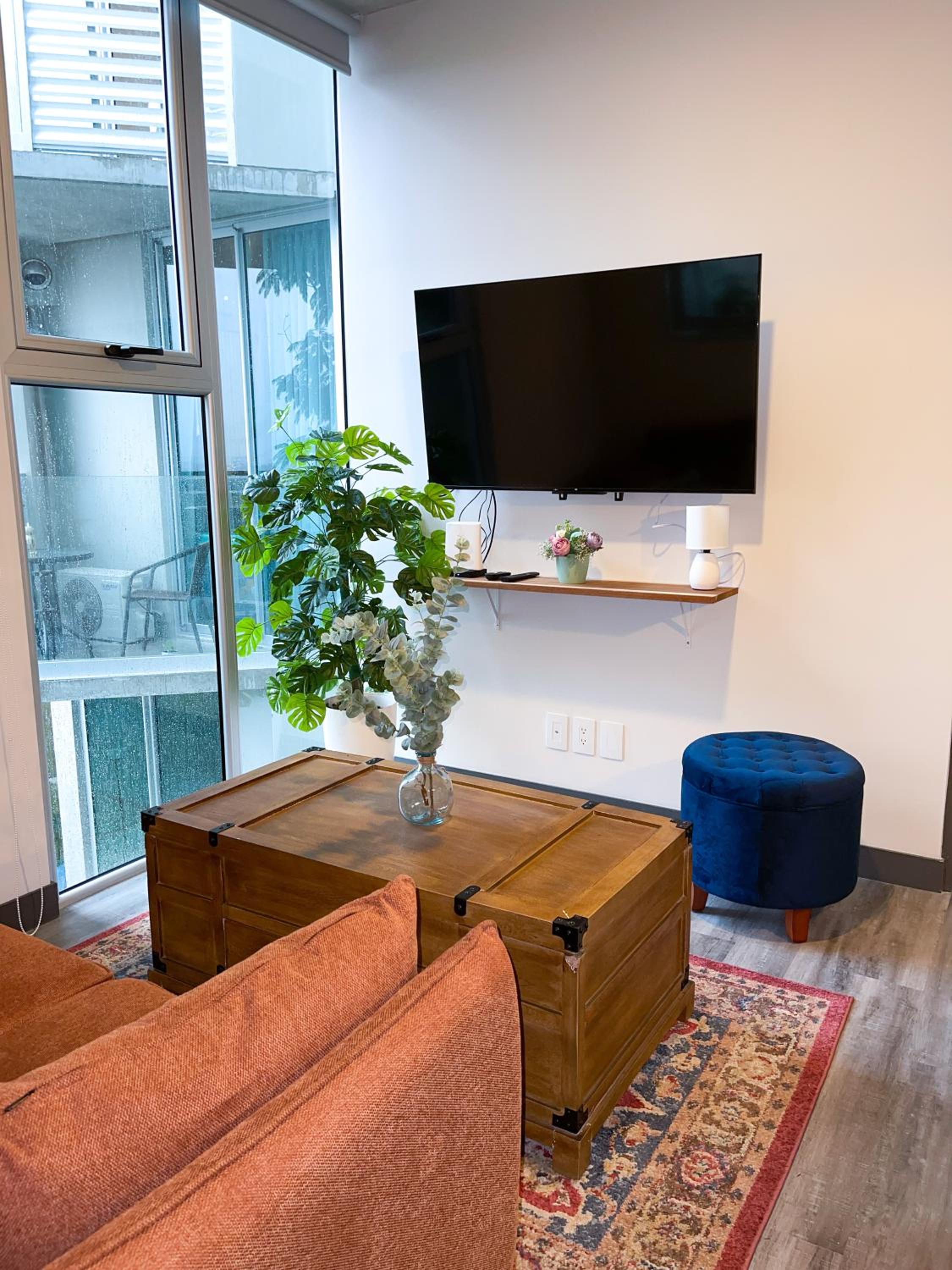 Apartaments in San Jose, La Sabana