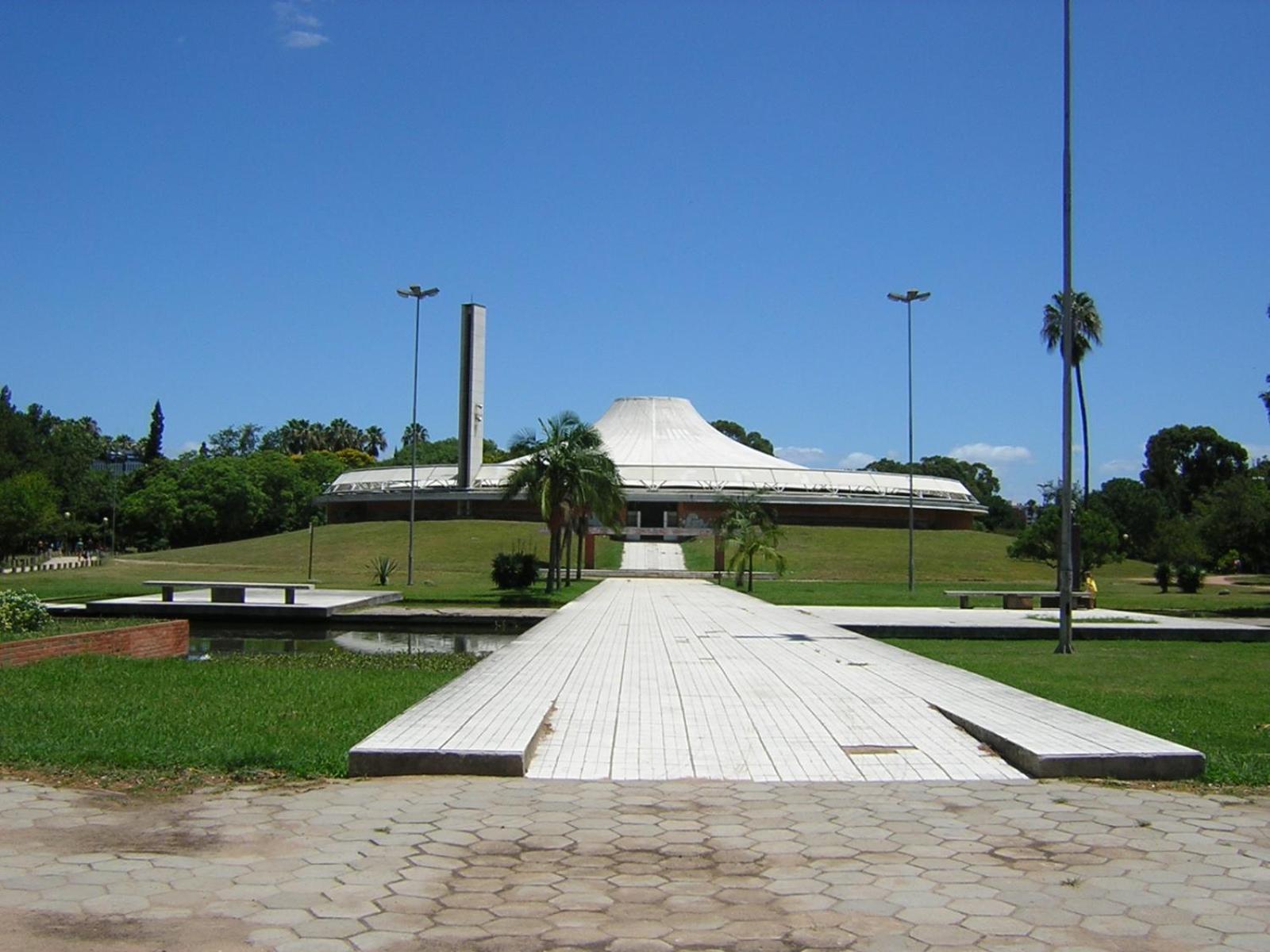 APARTAMENTO INIGUALÁVEL NO Bom Fim