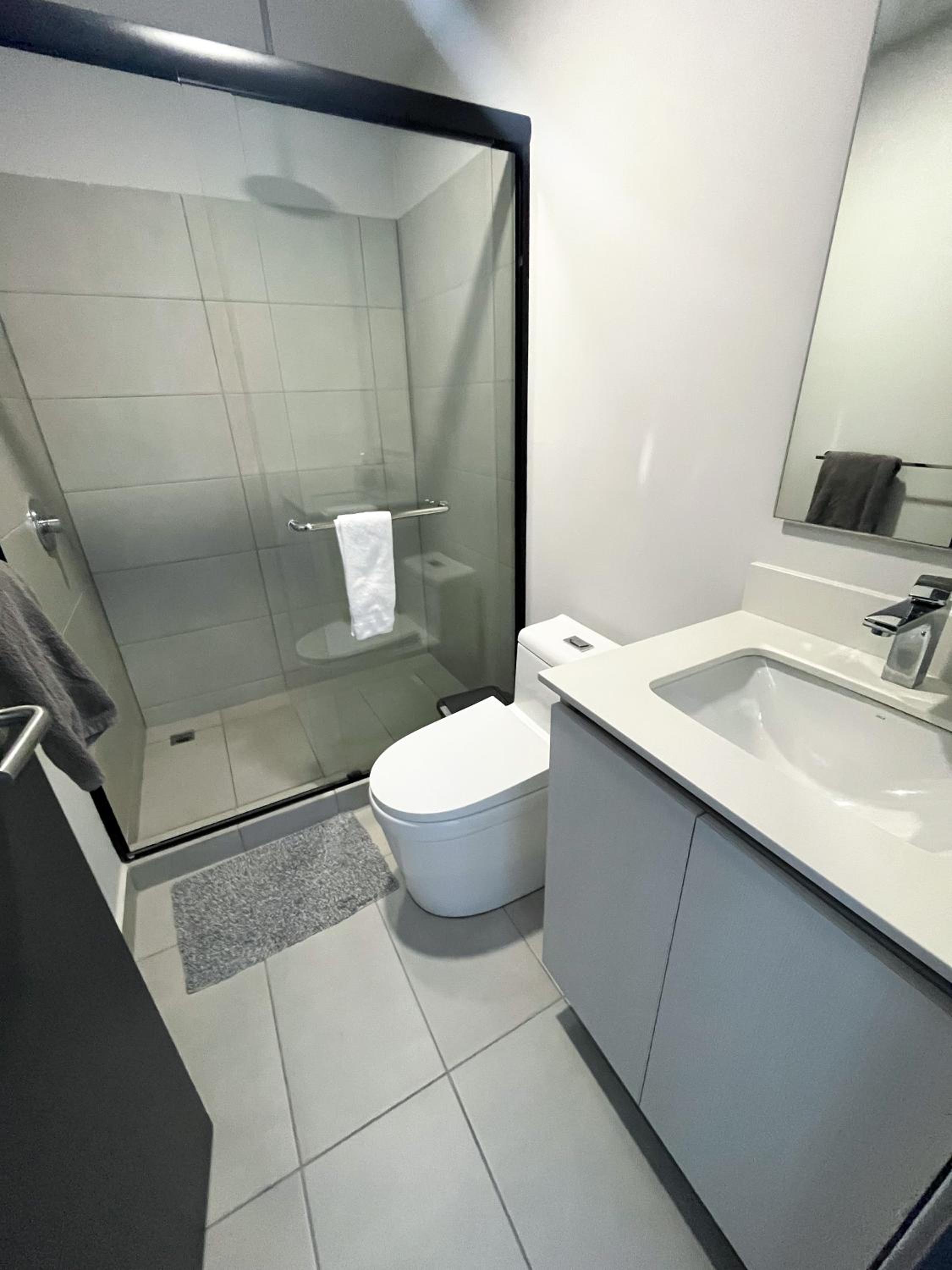 Apartaments in San Jose, La Sabana
