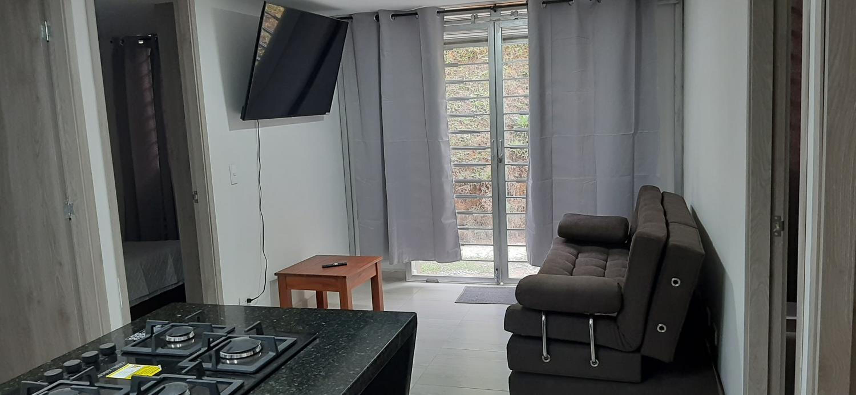 Apartamento comodo a 15 minutos del Aeropuerto JMC