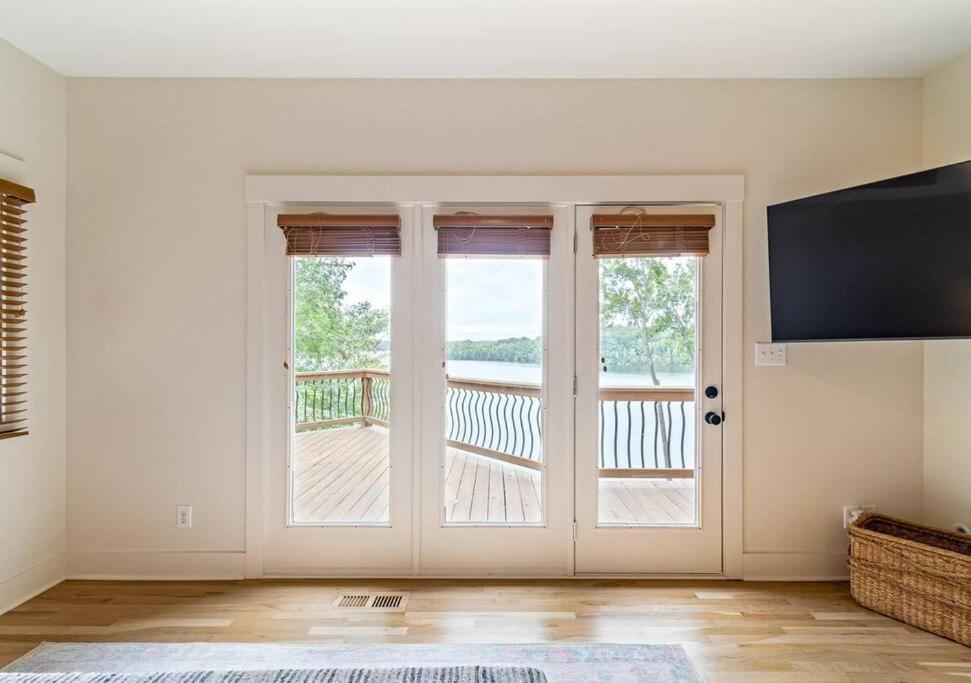 Sunset Shores view 5