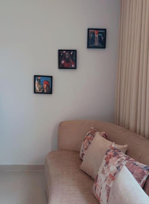 Modern studio with self-entry